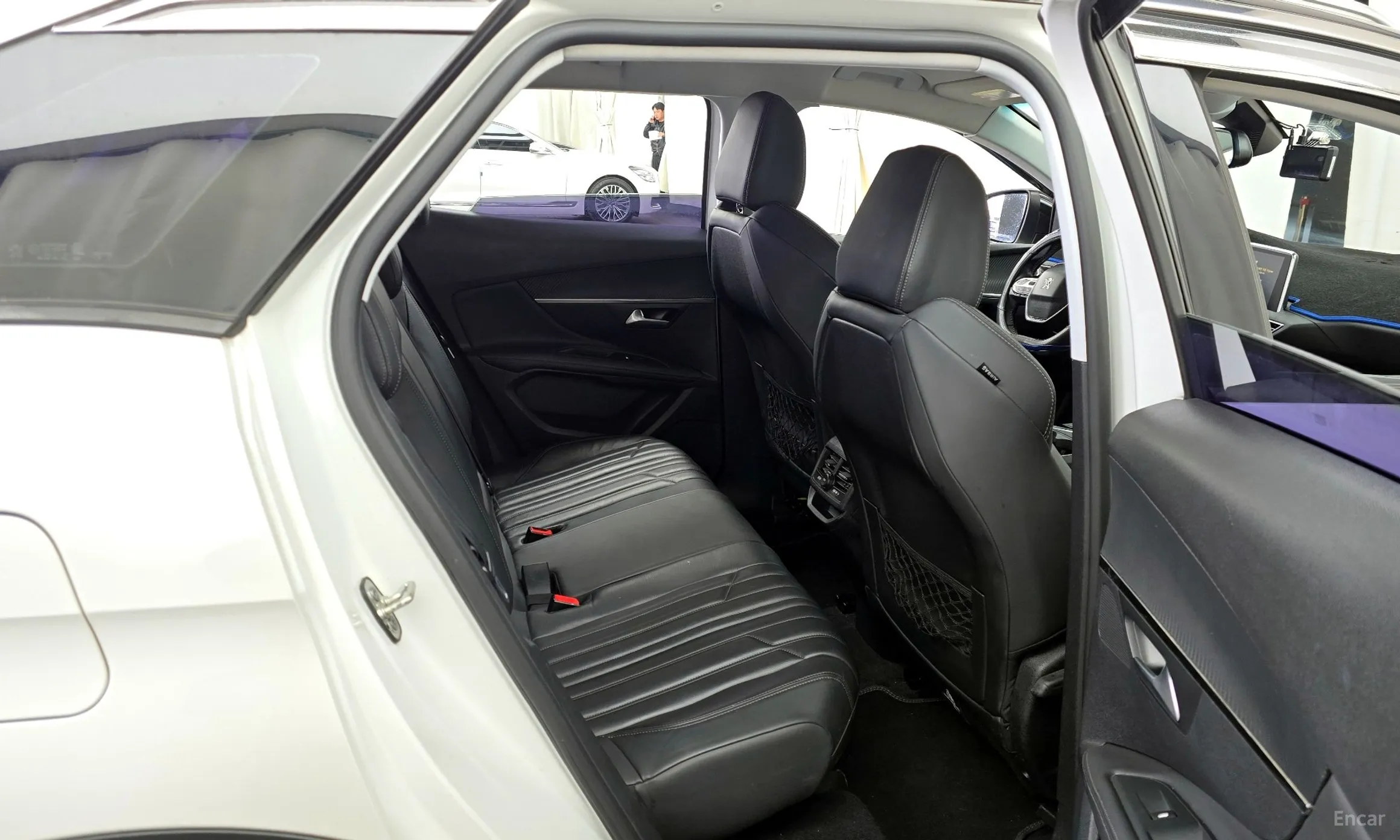 Peugeot 3008 2nd generation превью 12