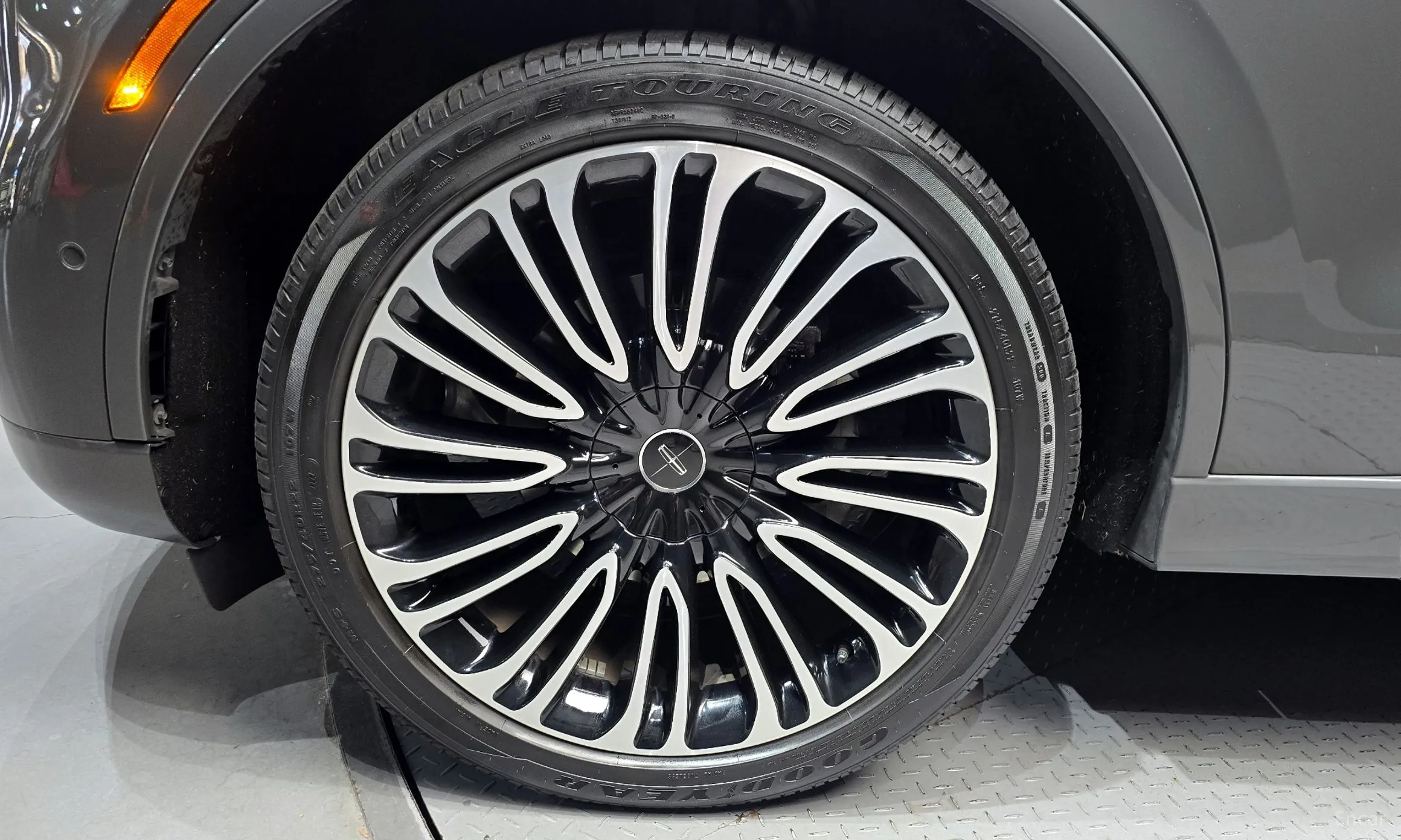 Lincoln Aviator 2nd Generation превью 5