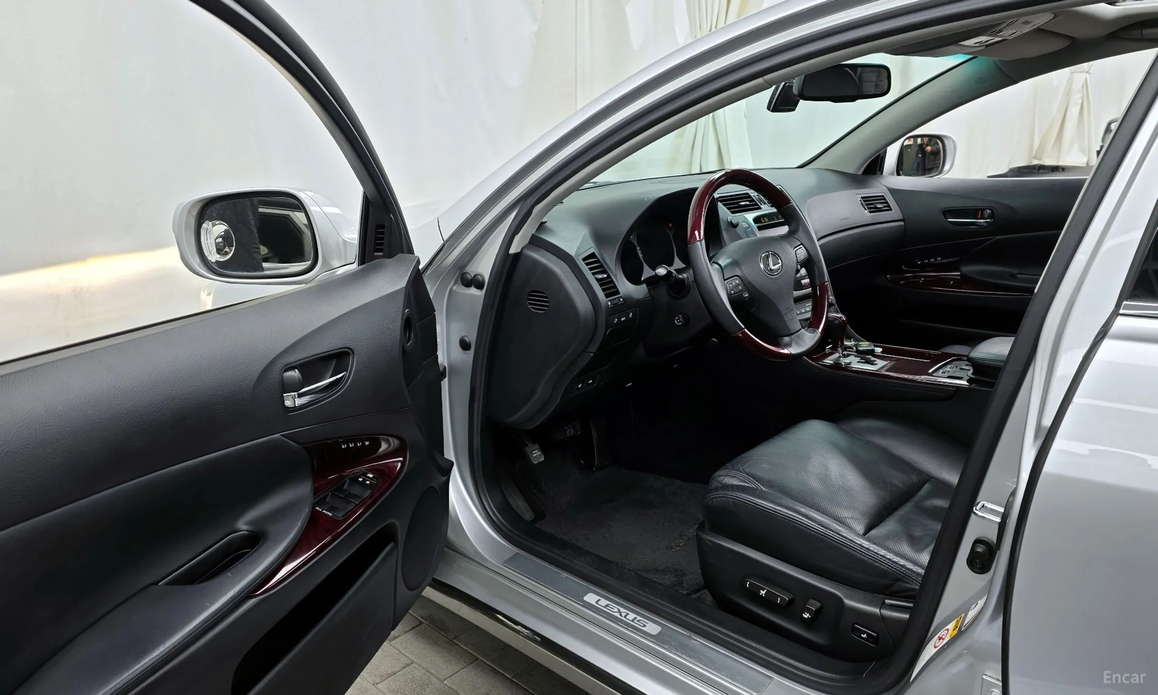 Lexus GS350 превью 10