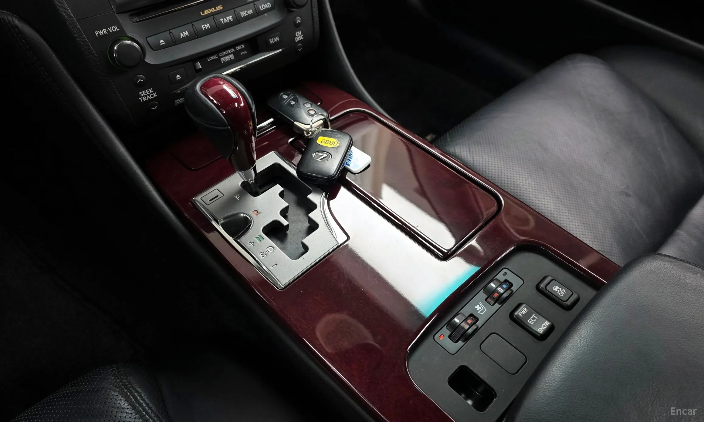 Lexus GS350 превью 9