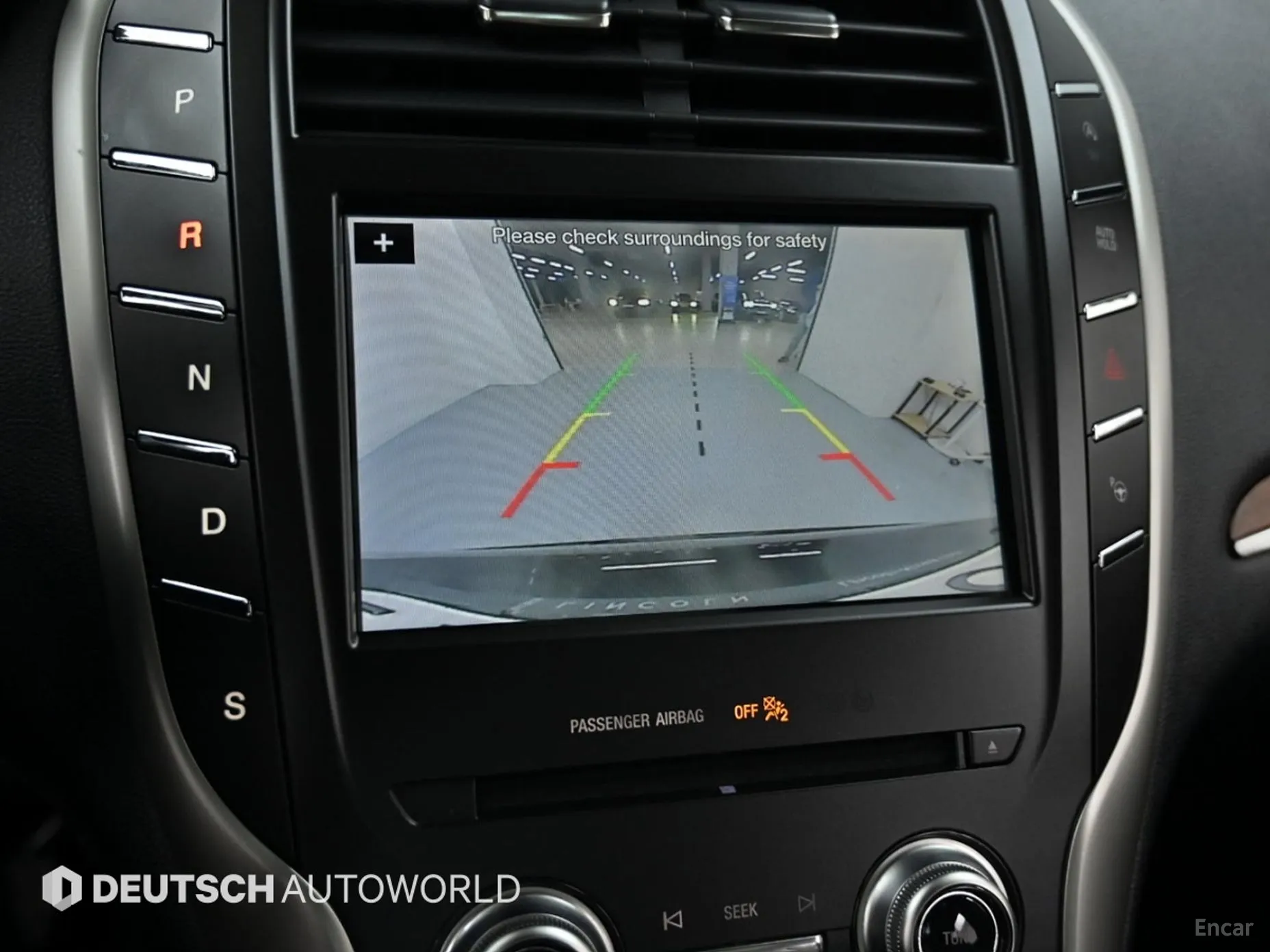 Lincoln MKC превью 15