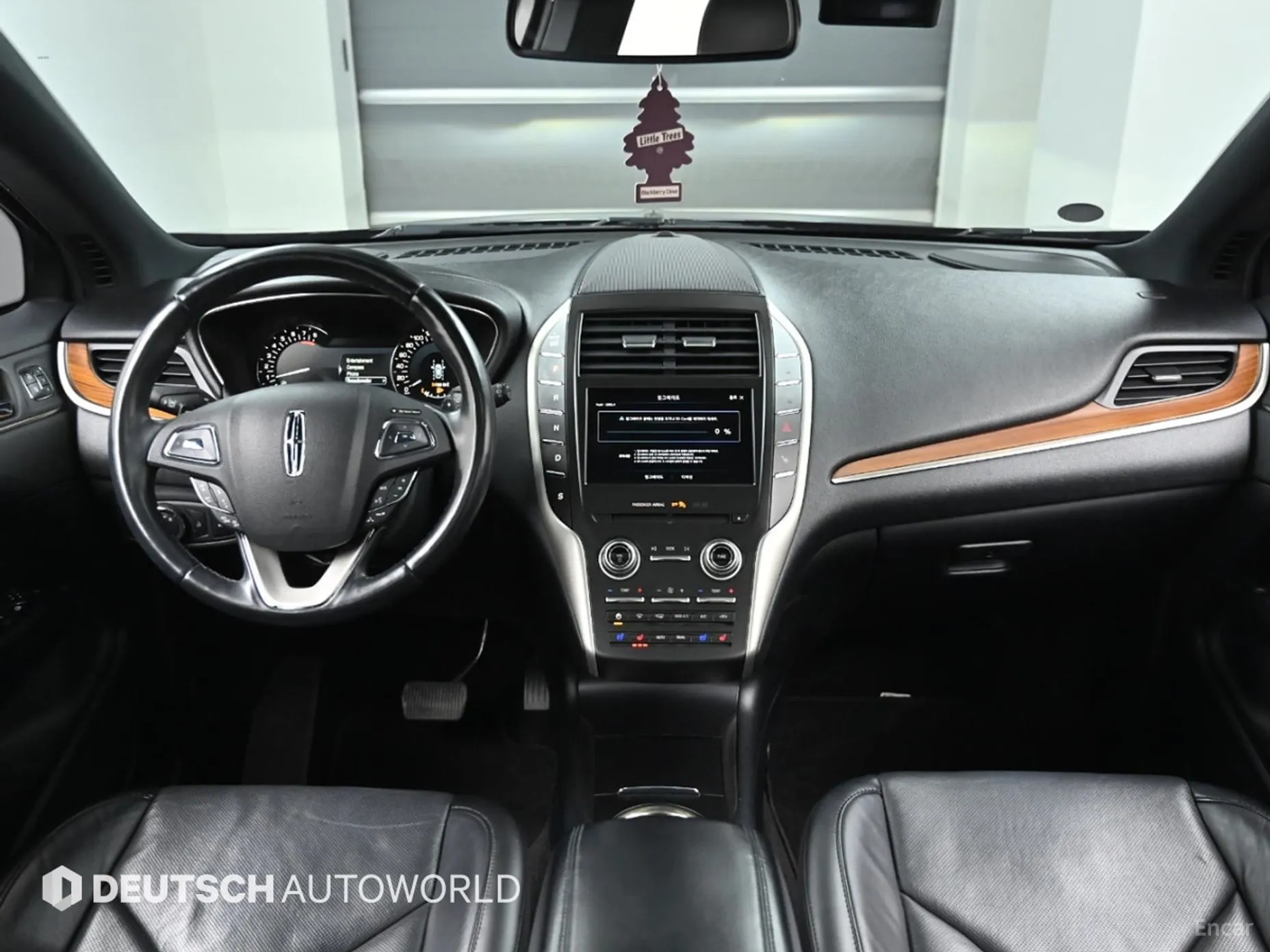 Lincoln MKC превью 7