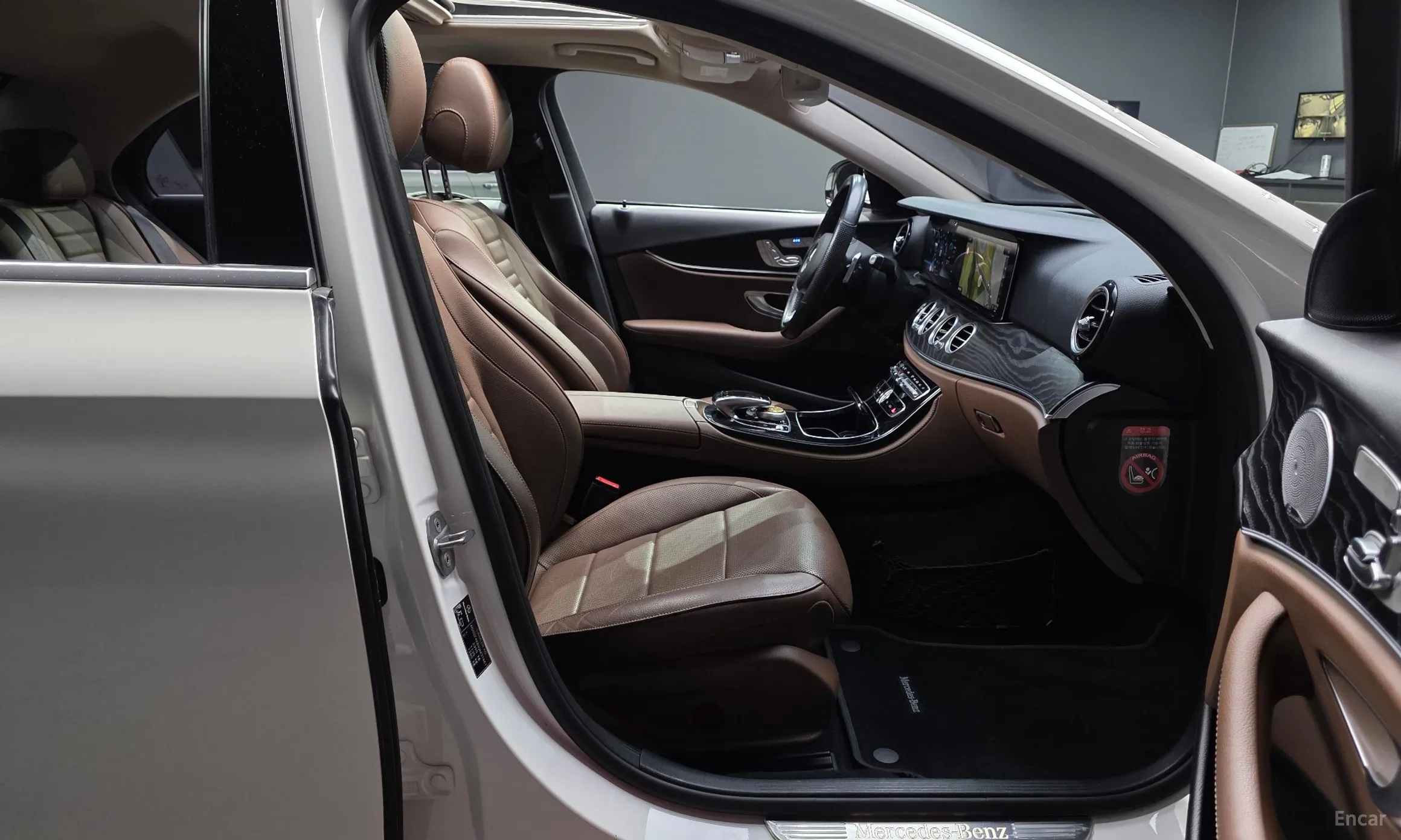 Mercedes Benz E-Class W213 превью 10