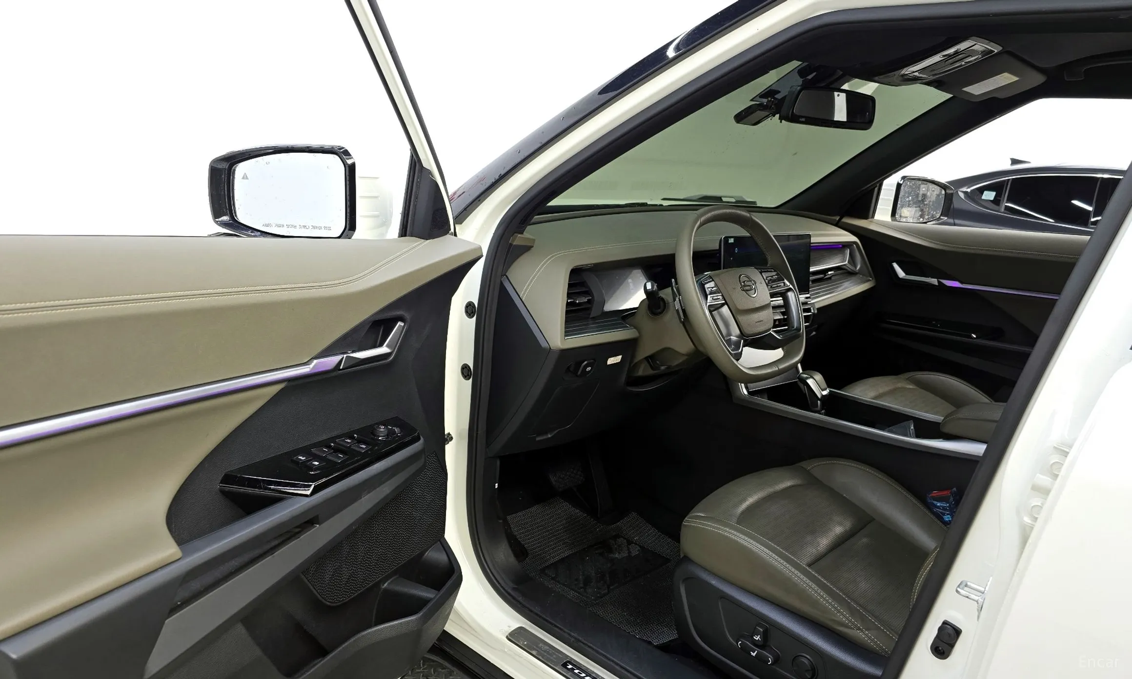 KG Mobility (SsangYong) Torres превью 11