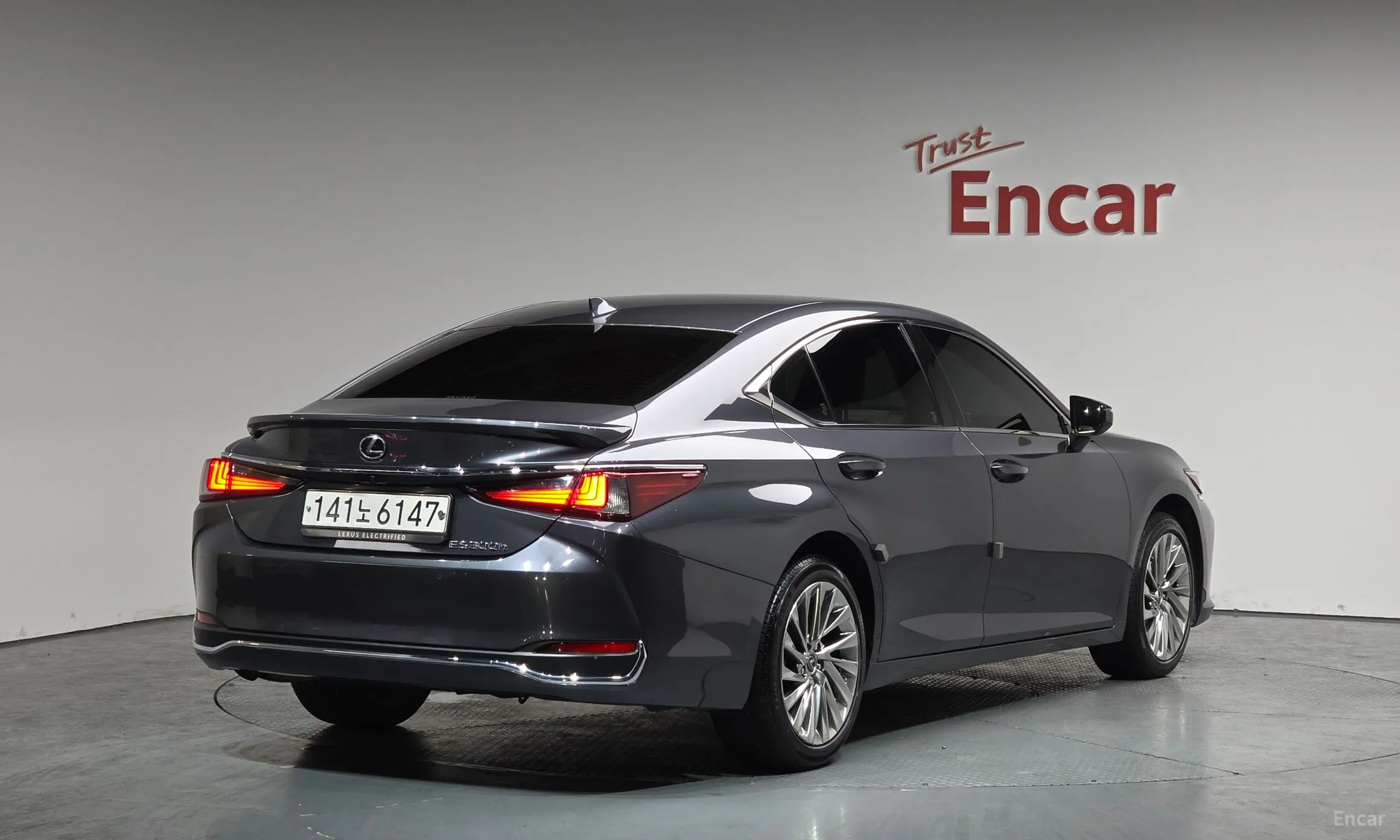 Lexus ES300h 7th Generation превью 2