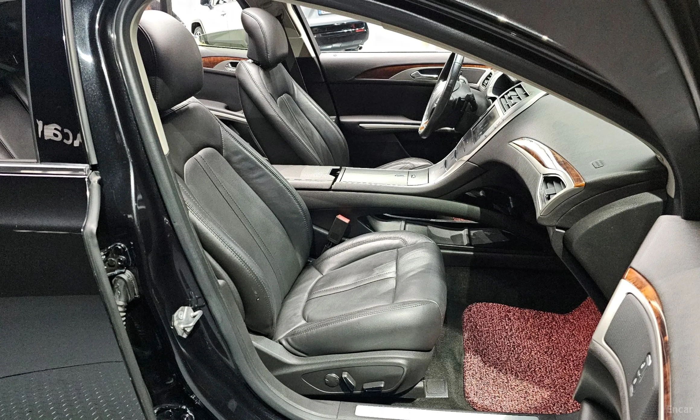 Lincoln New MKZ превью 10