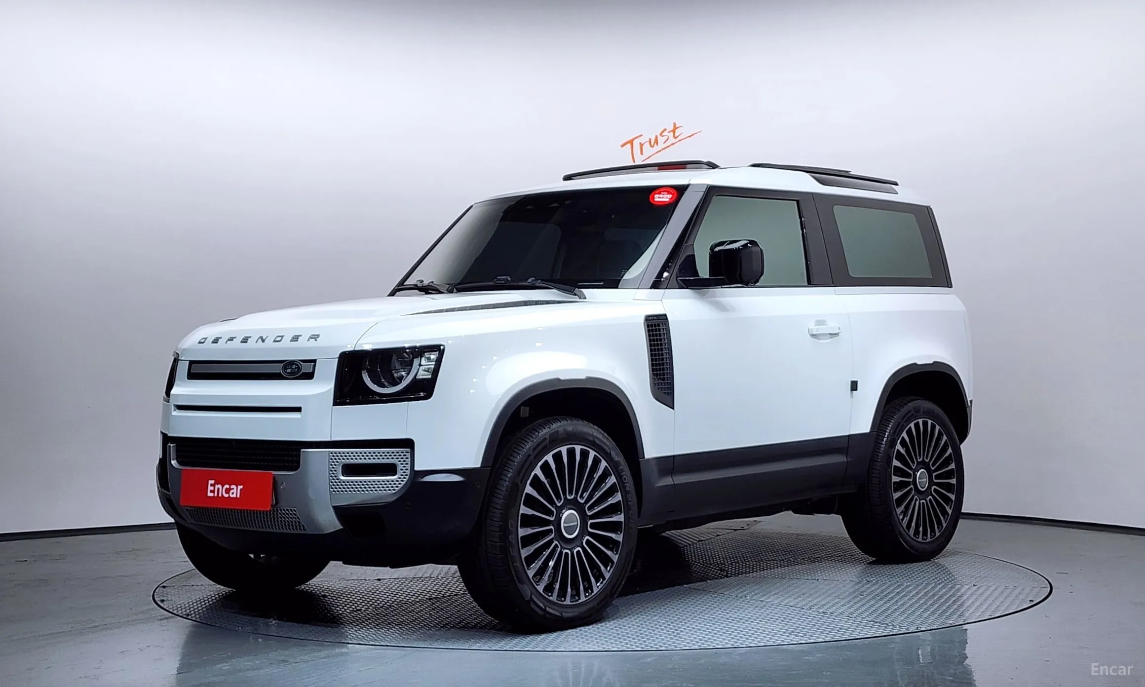 Land Rover Defender (L663)