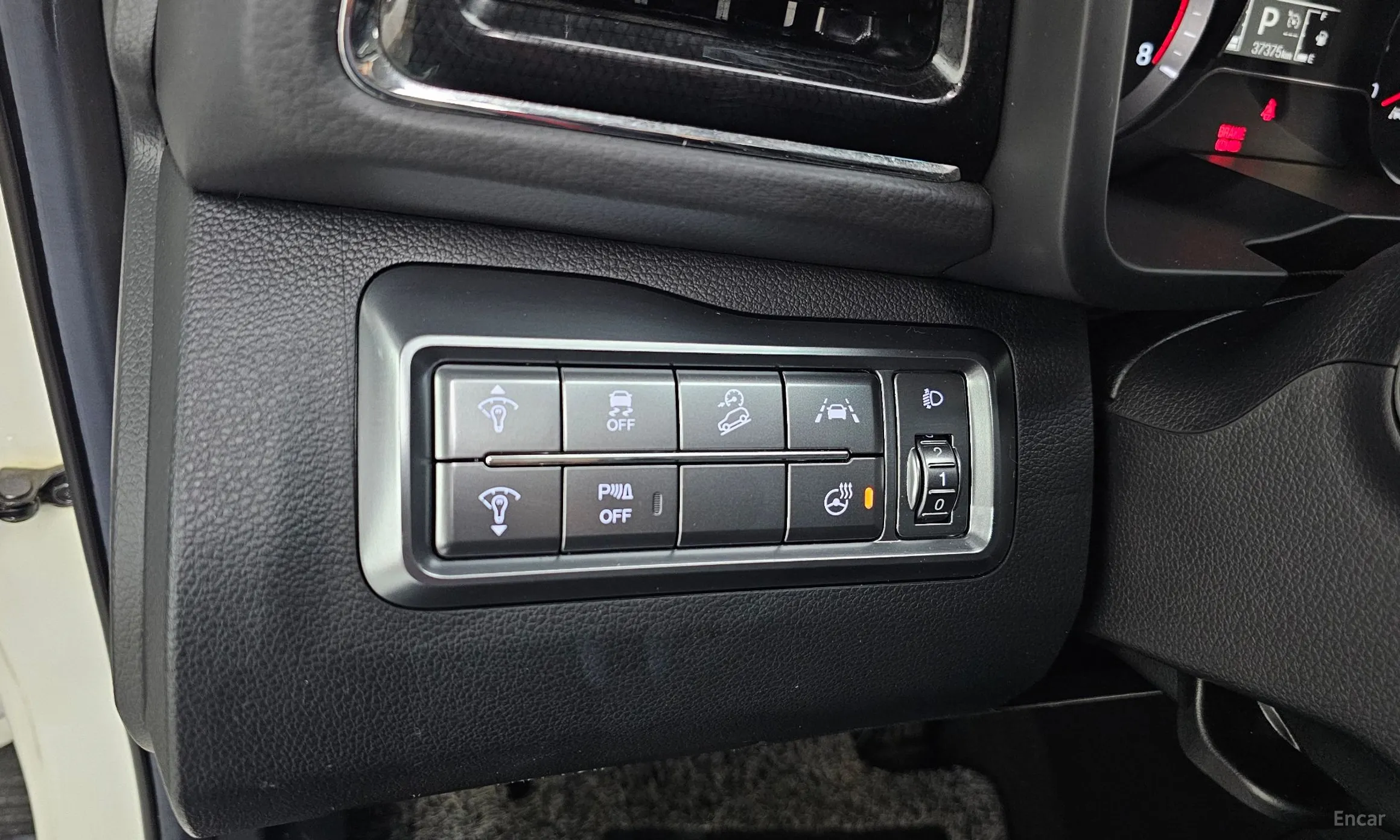 KG Mobility (SsangYong) Berry New Tivoli превью 15