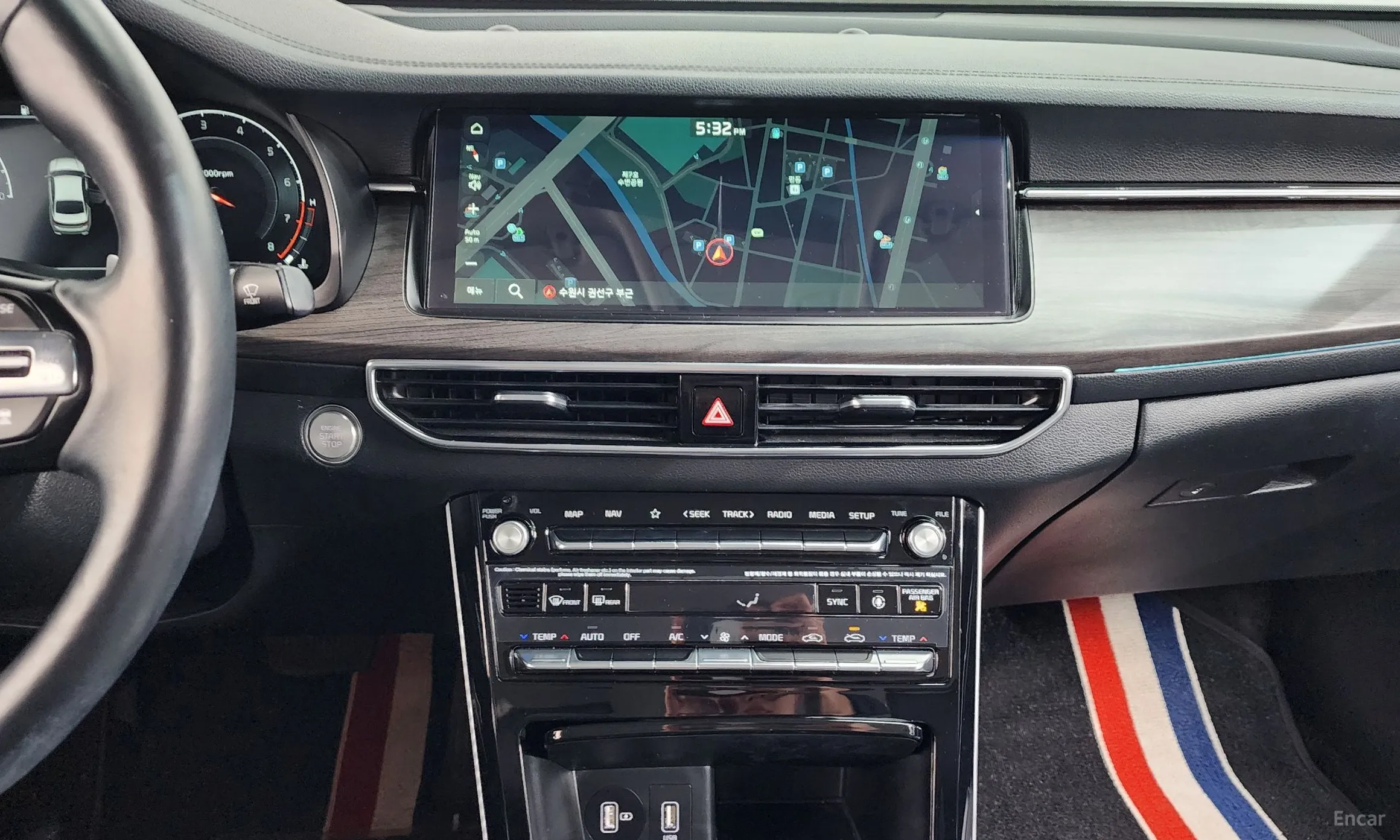 Kia K7 Premier превью 14