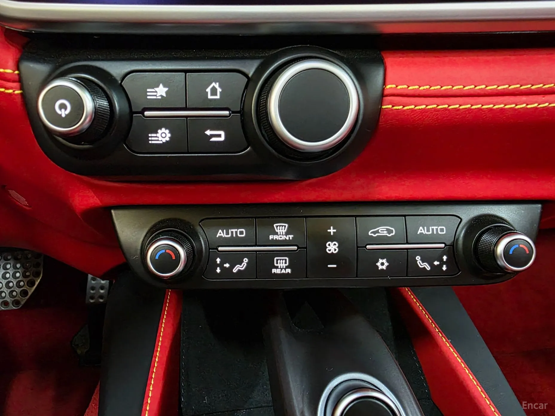 Ferrari Portofino превью 13