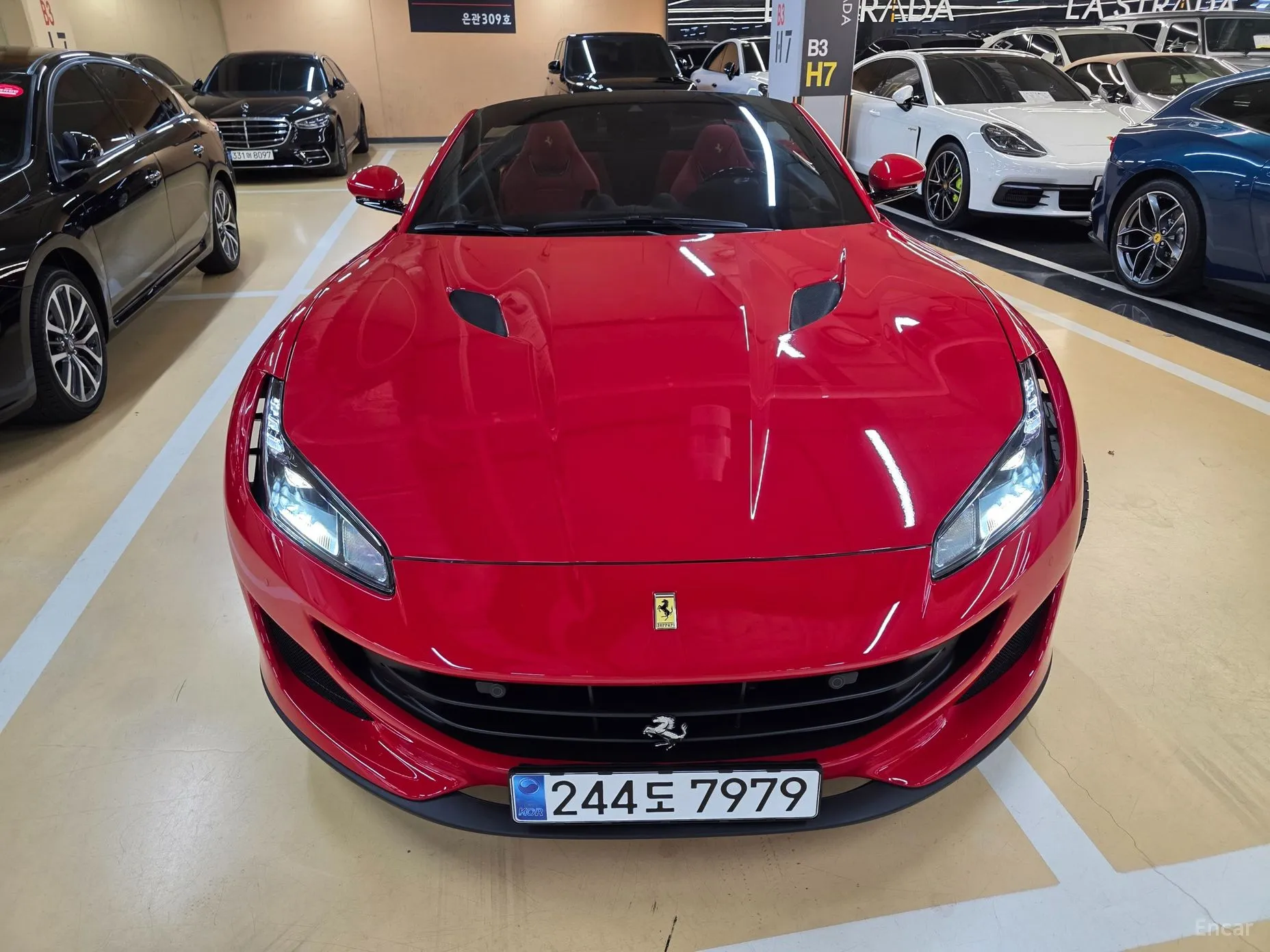 Ferrari Portofino превью 3