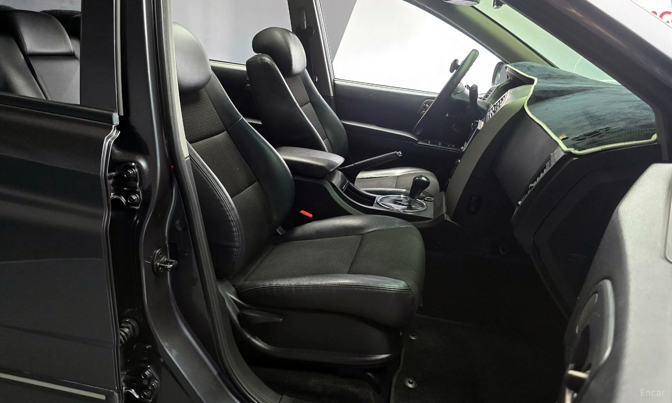KG Mobility (SsangYong) Korando Sports превью 10