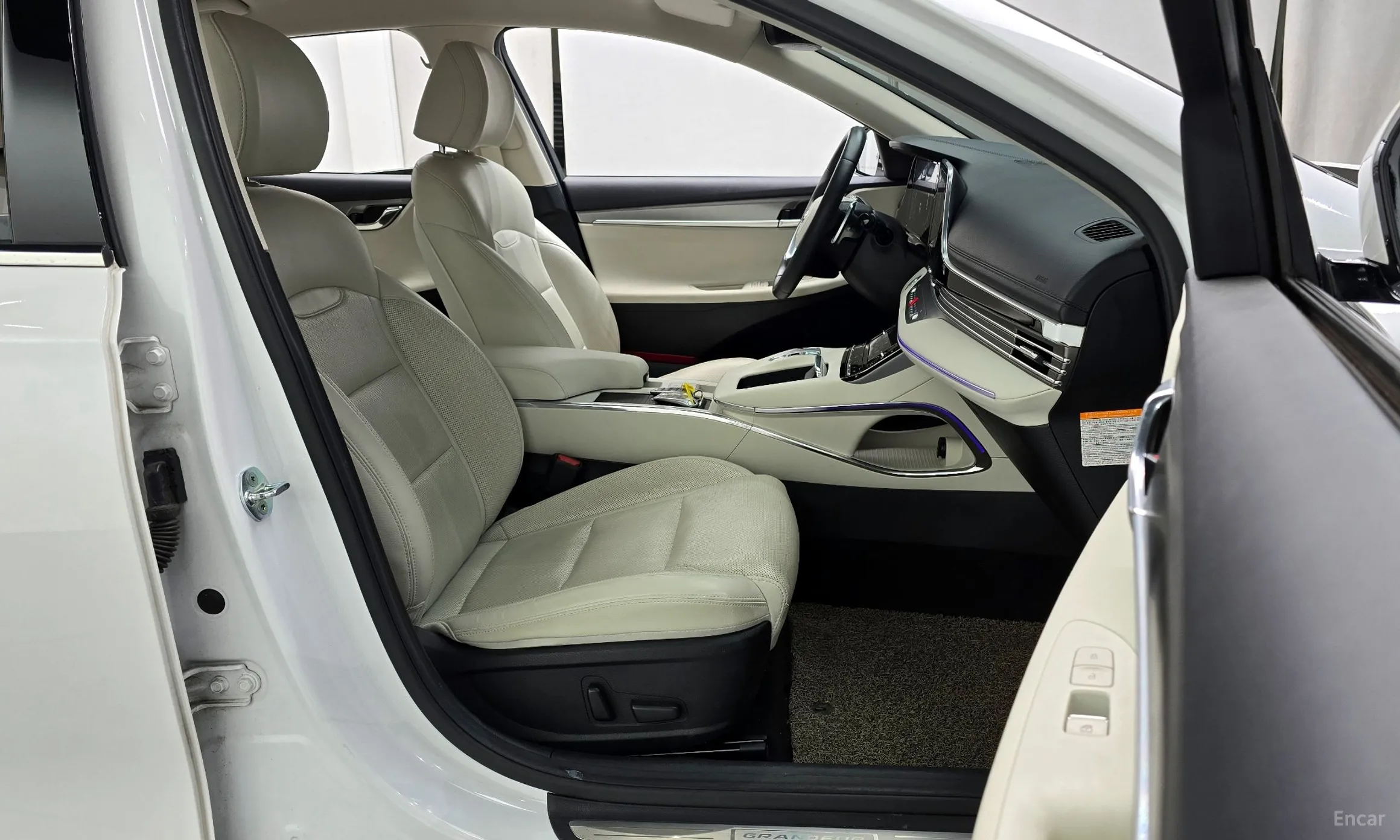 Hyundai Grandeur IG Hybrid превью 10