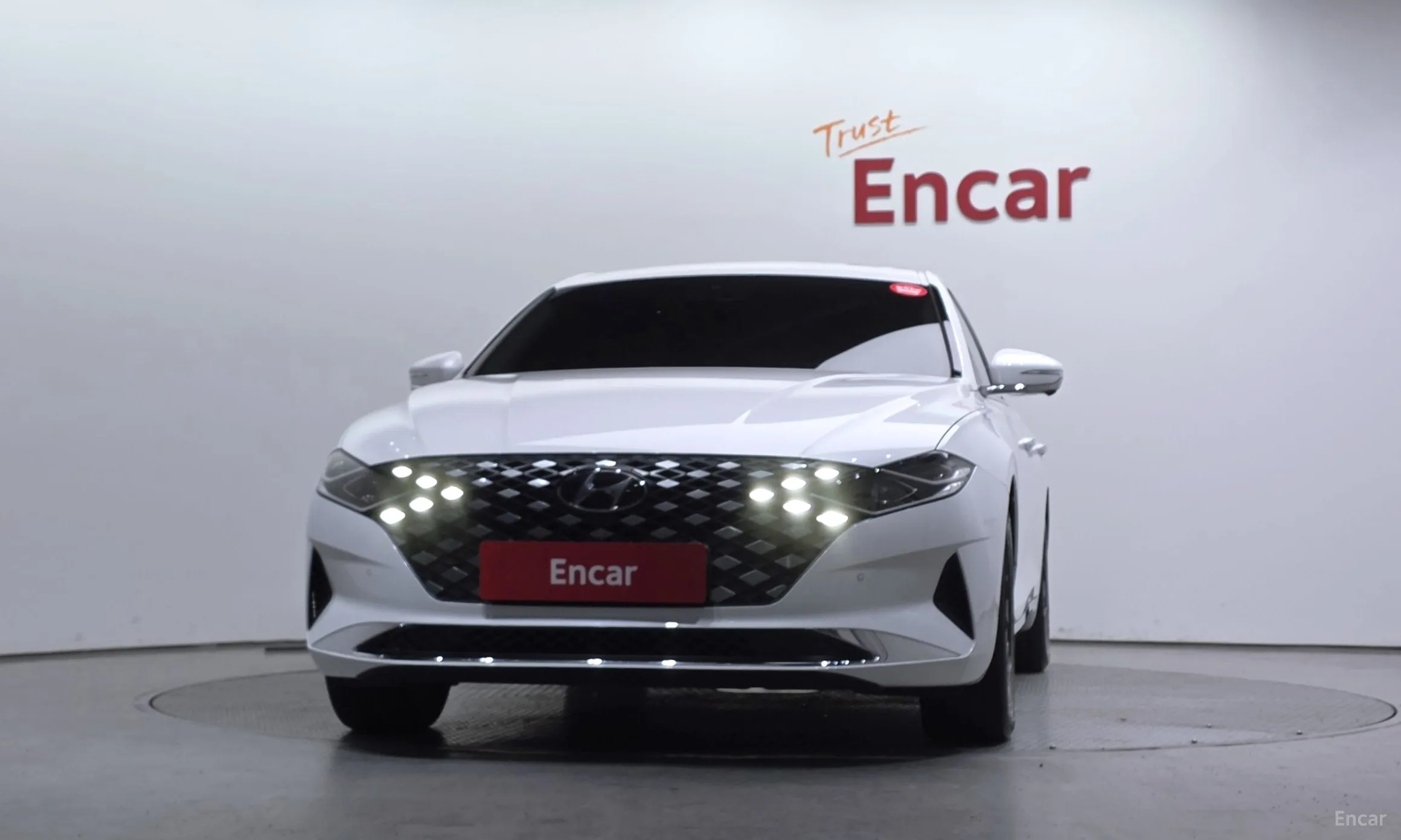 Hyundai Grandeur IG Hybrid превью 3