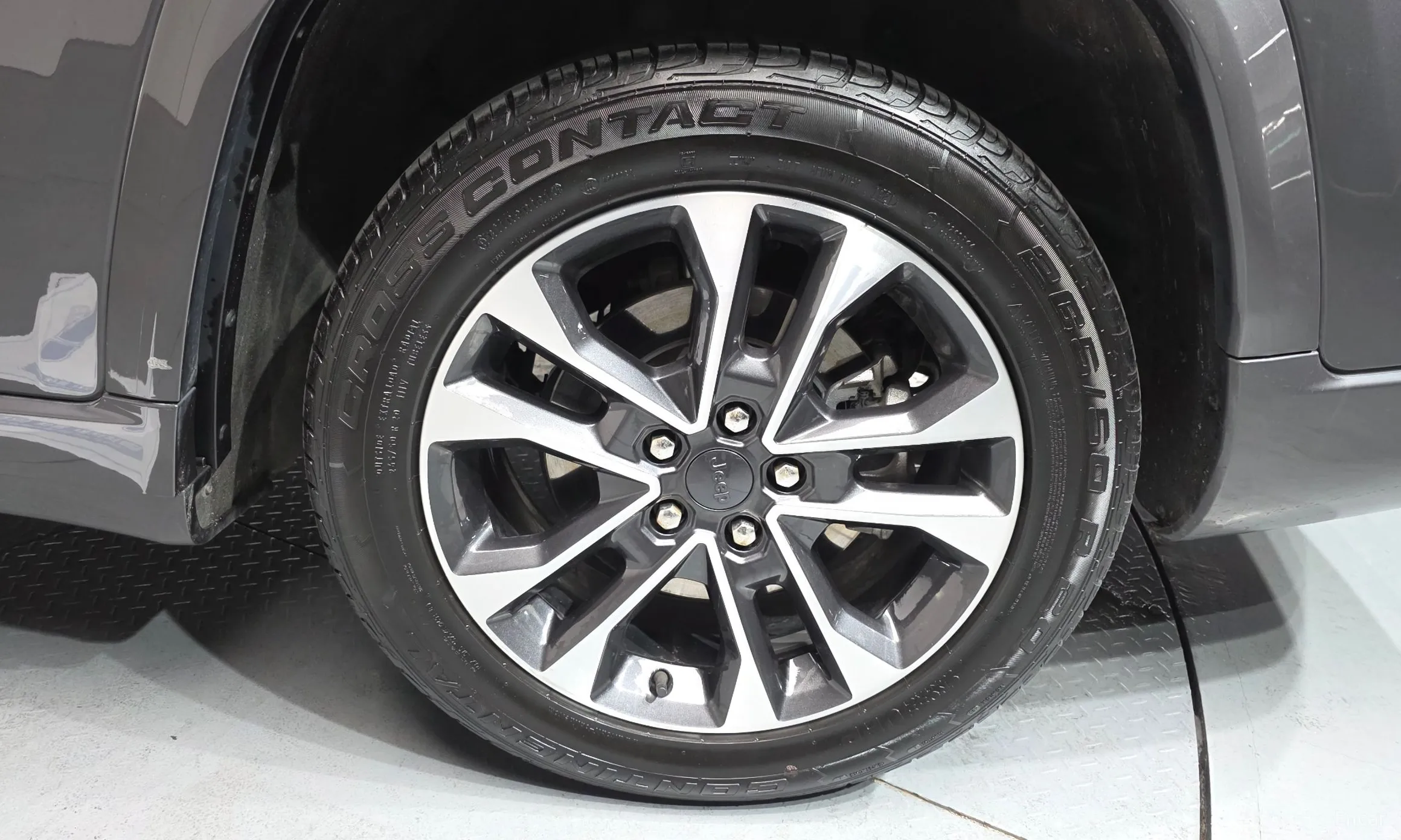 Jeep Grand Cherokee (WL) превью 5