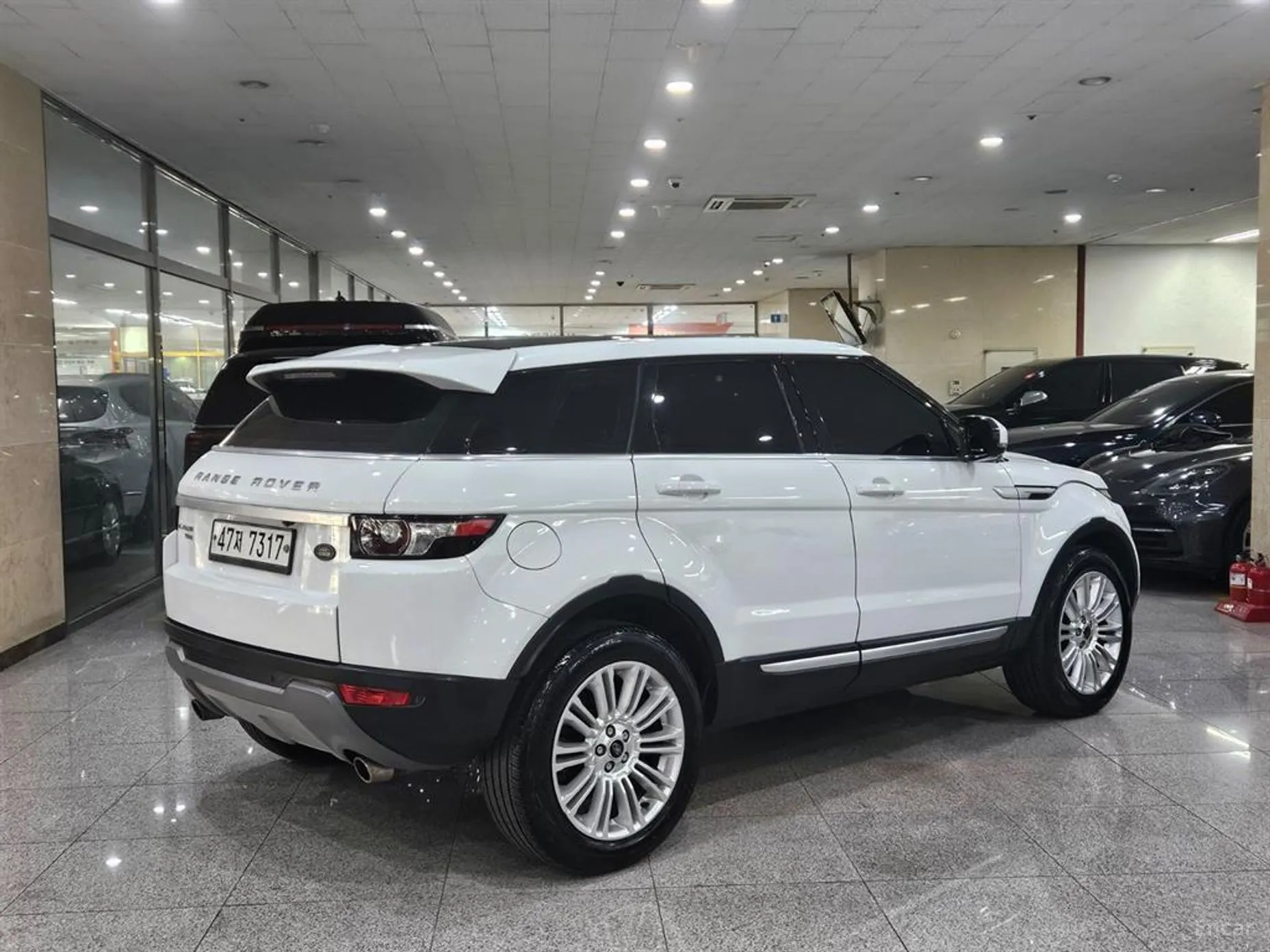 Land Rover Range Rover Evoque превью 3