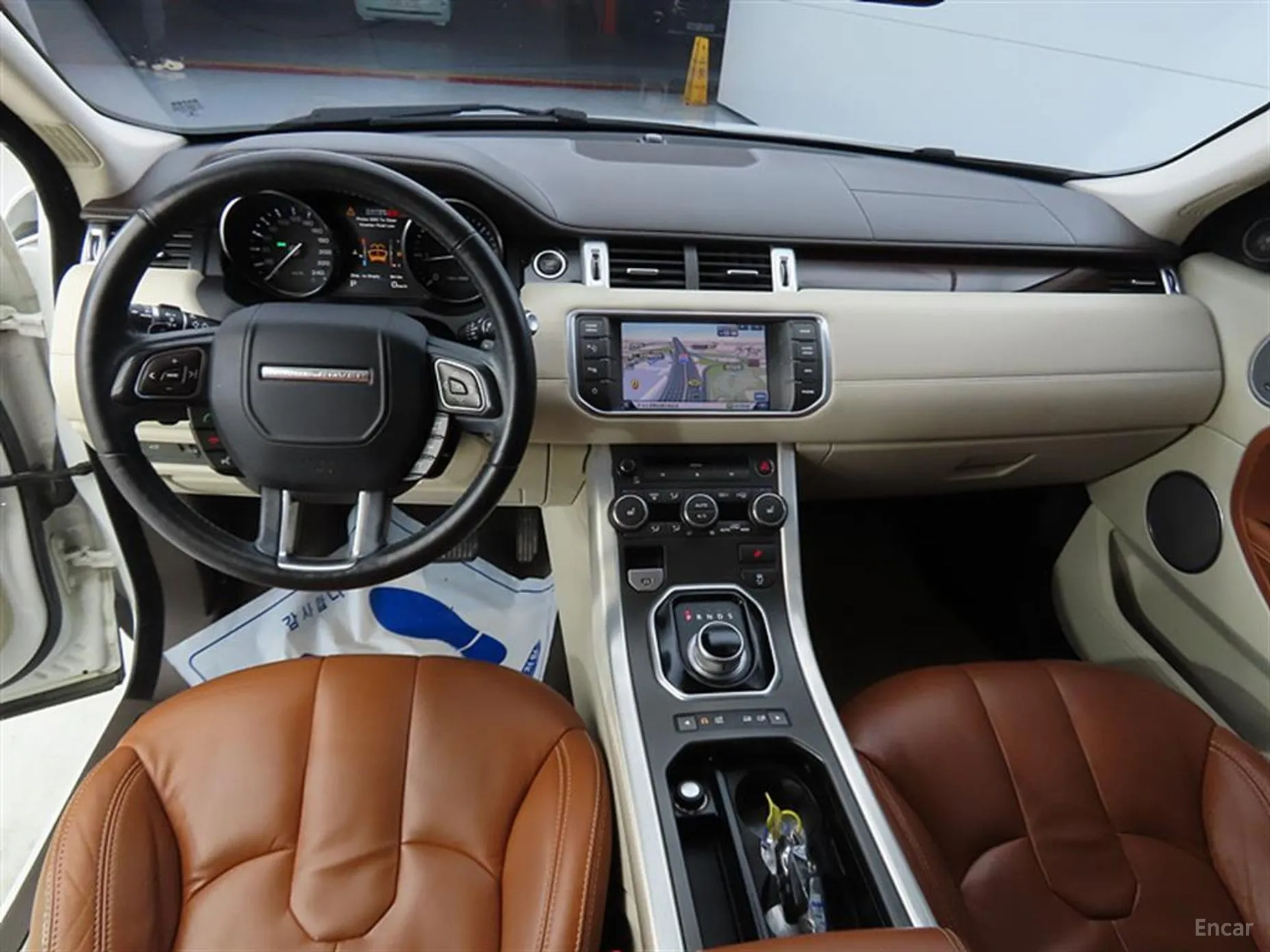 Land Rover Range Rover Evoque превью 7