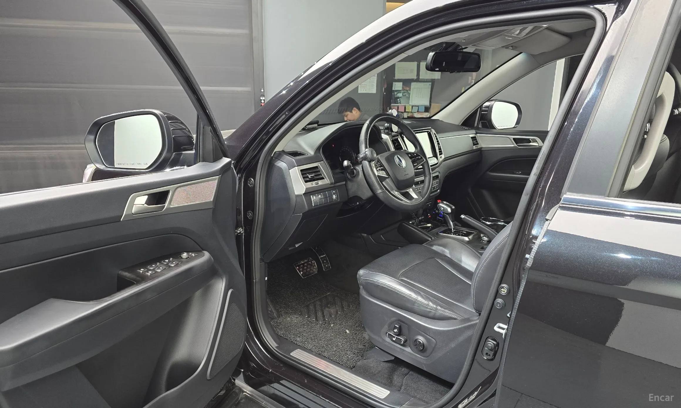 KG Mobility (SsangYong) Rexton Sports превью 10