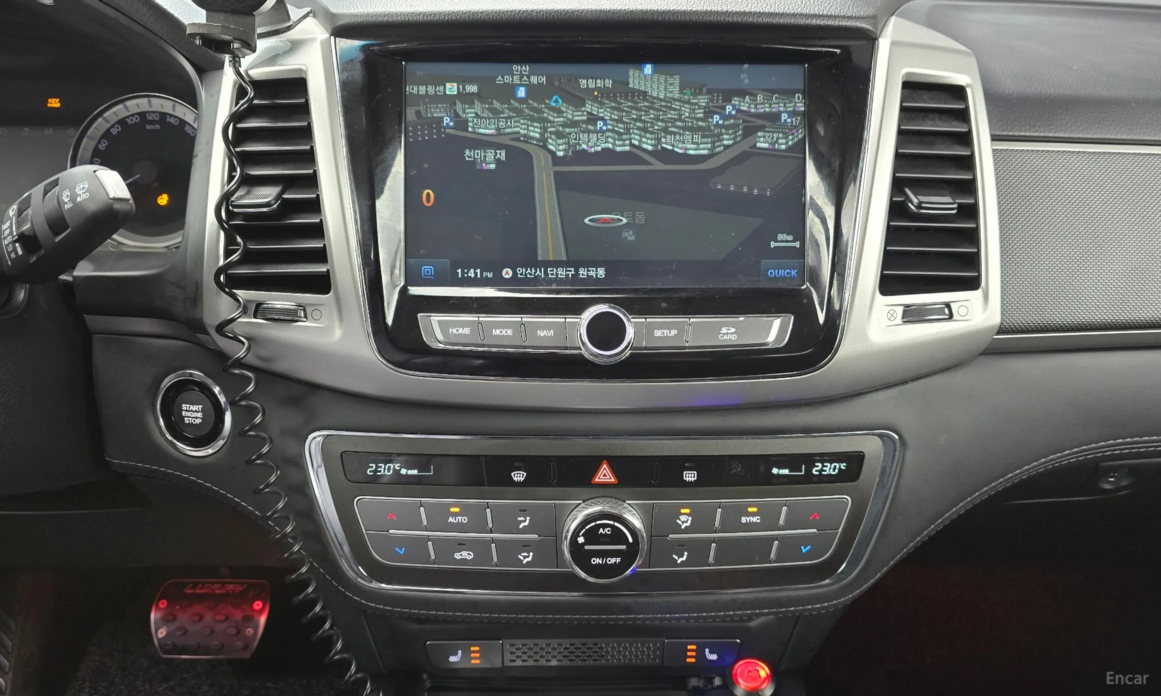 KG Mobility (SsangYong) Rexton Sports превью 16