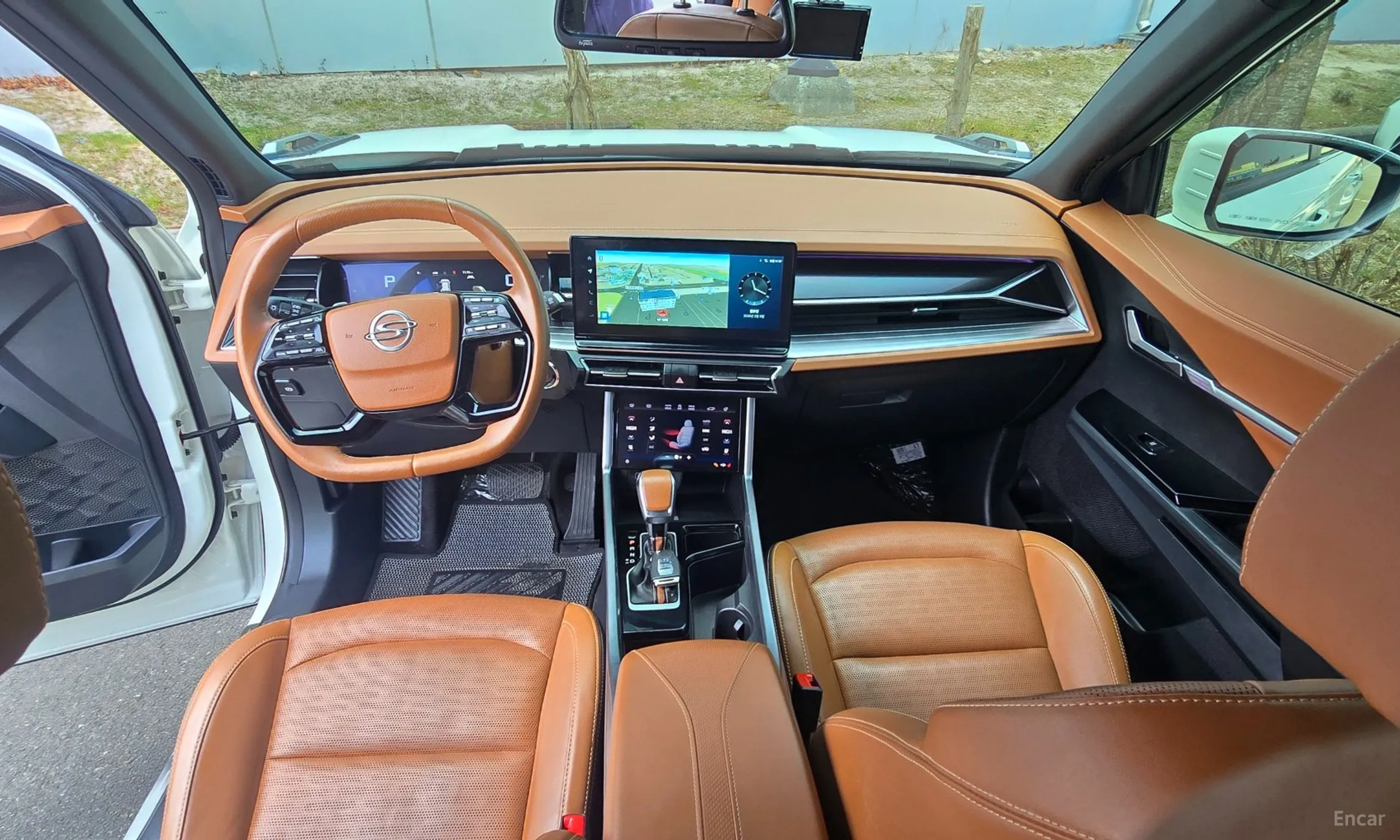 KG Mobility (SsangYong) Torres превью 2