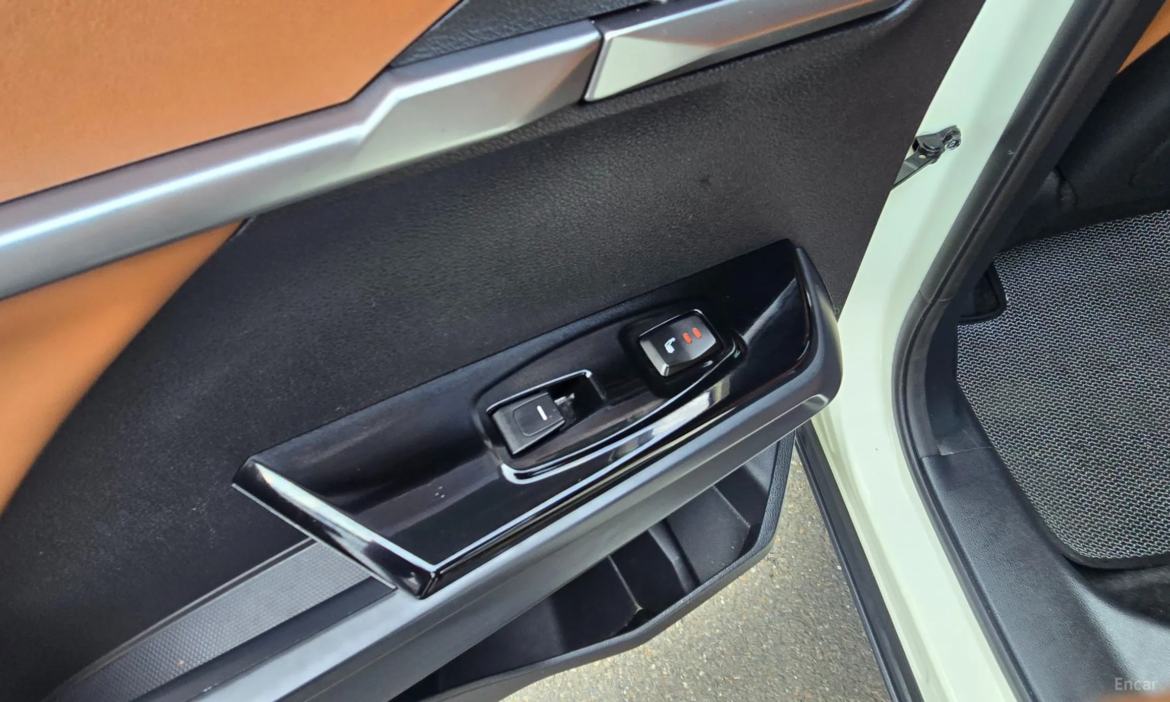 KG Mobility (SsangYong) Torres превью 16