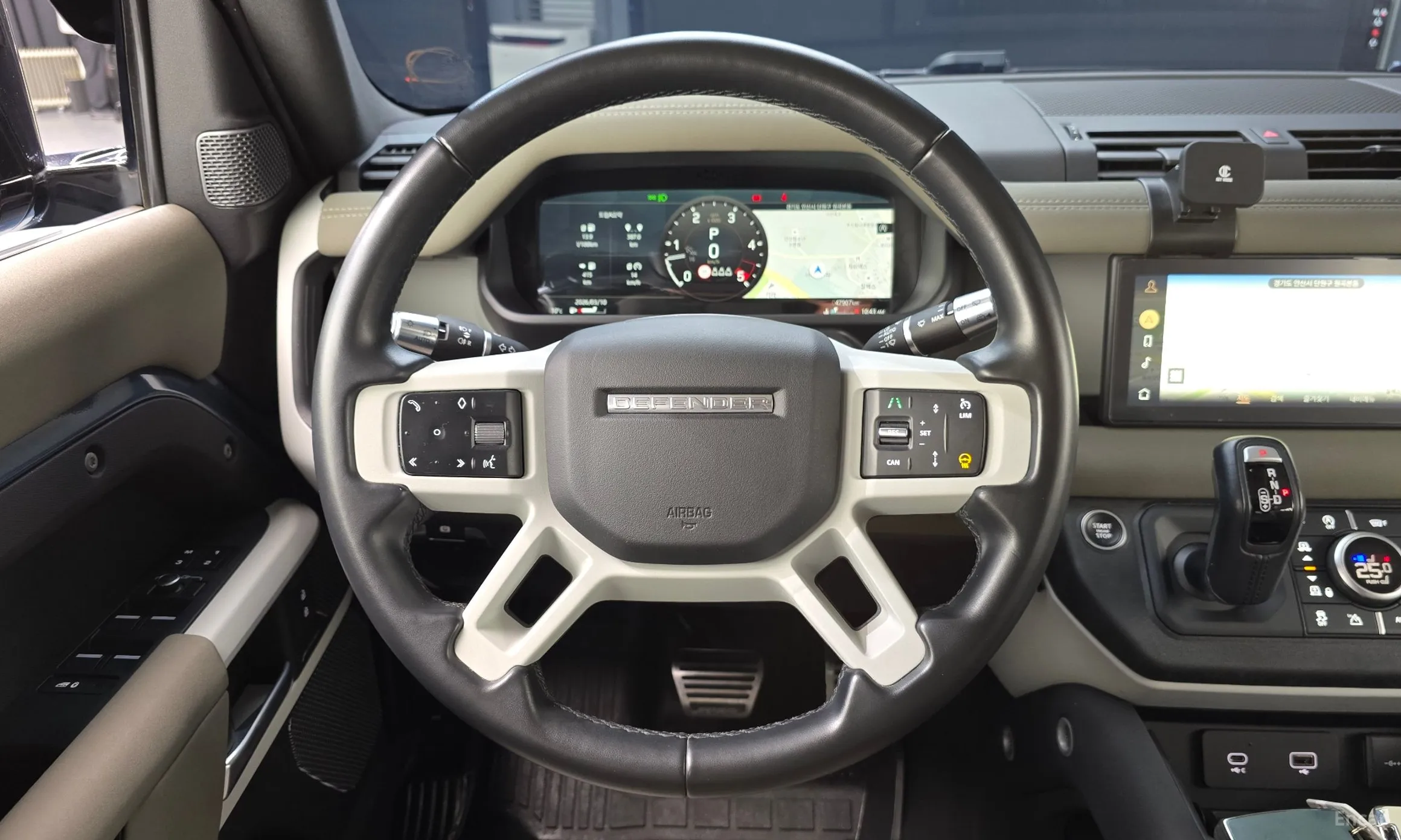 Land Rover Defender (L663) превью 13