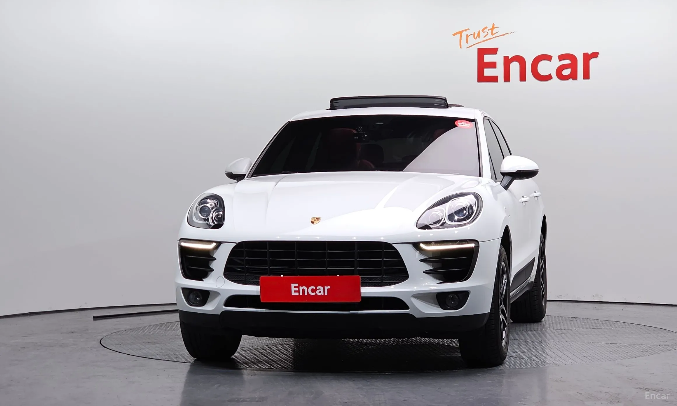 Porsche Macan превью 3