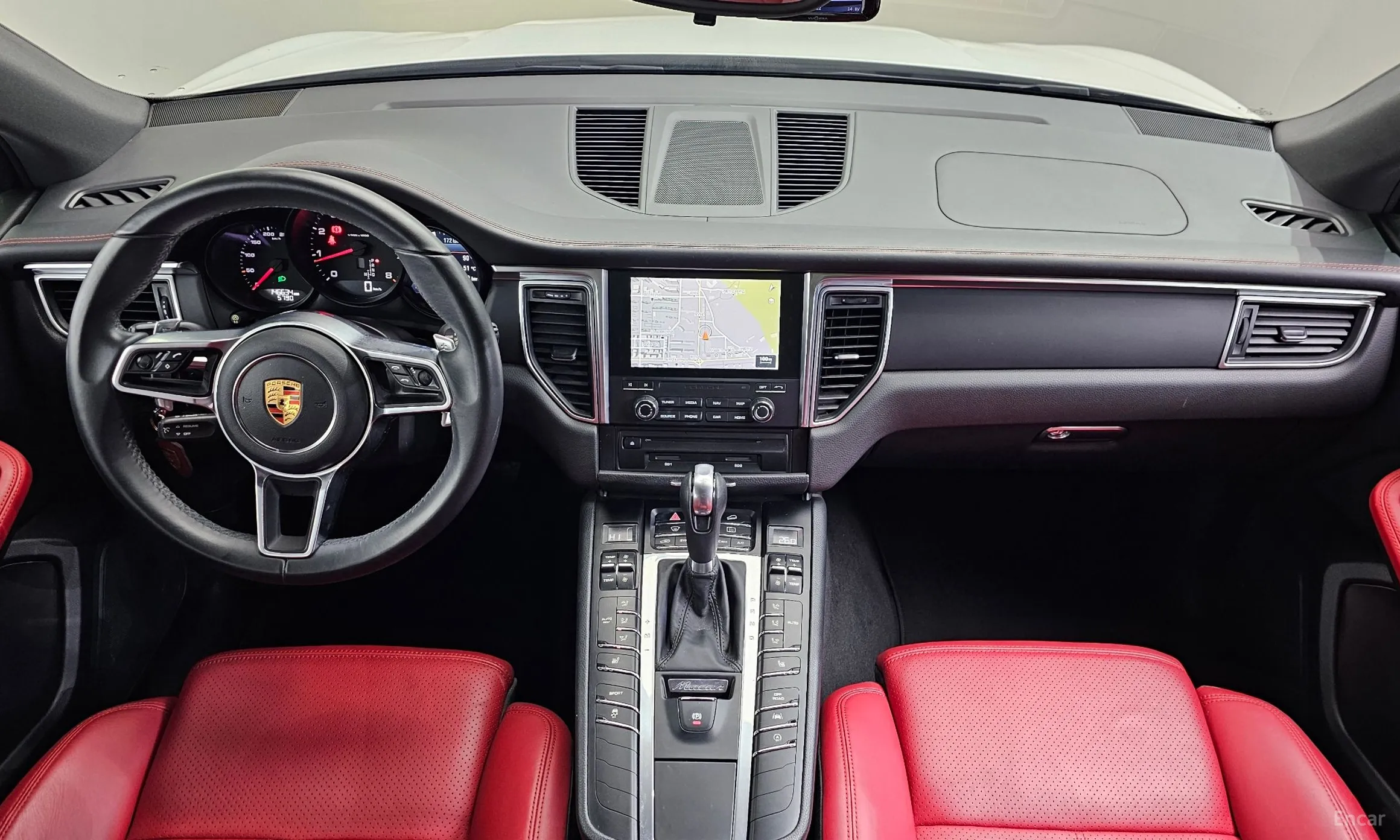 Porsche Macan превью 7