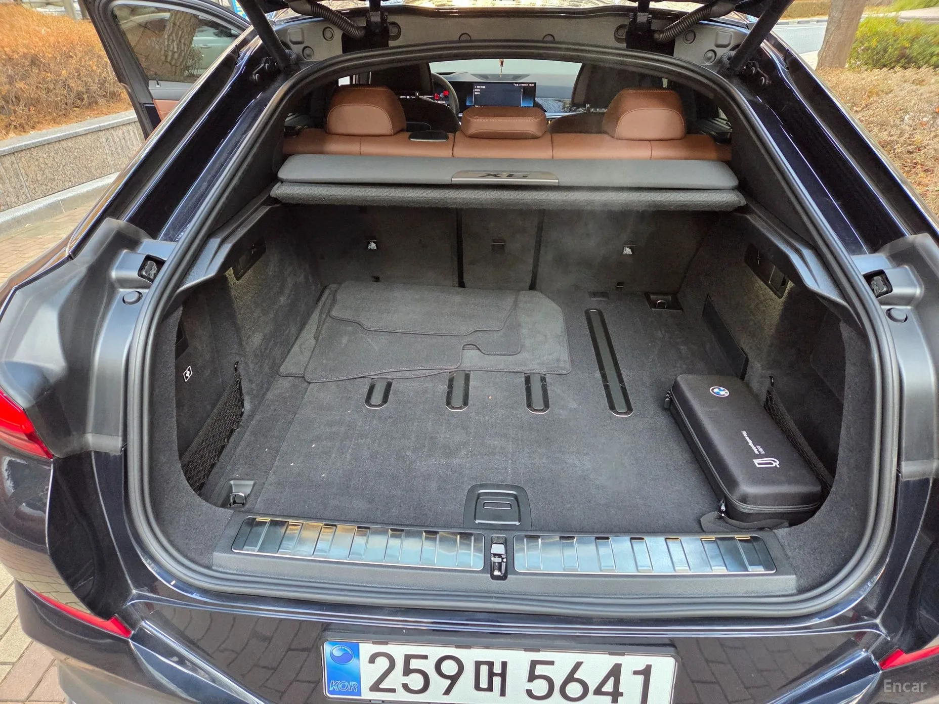 BMW X6 (G06) превью 17