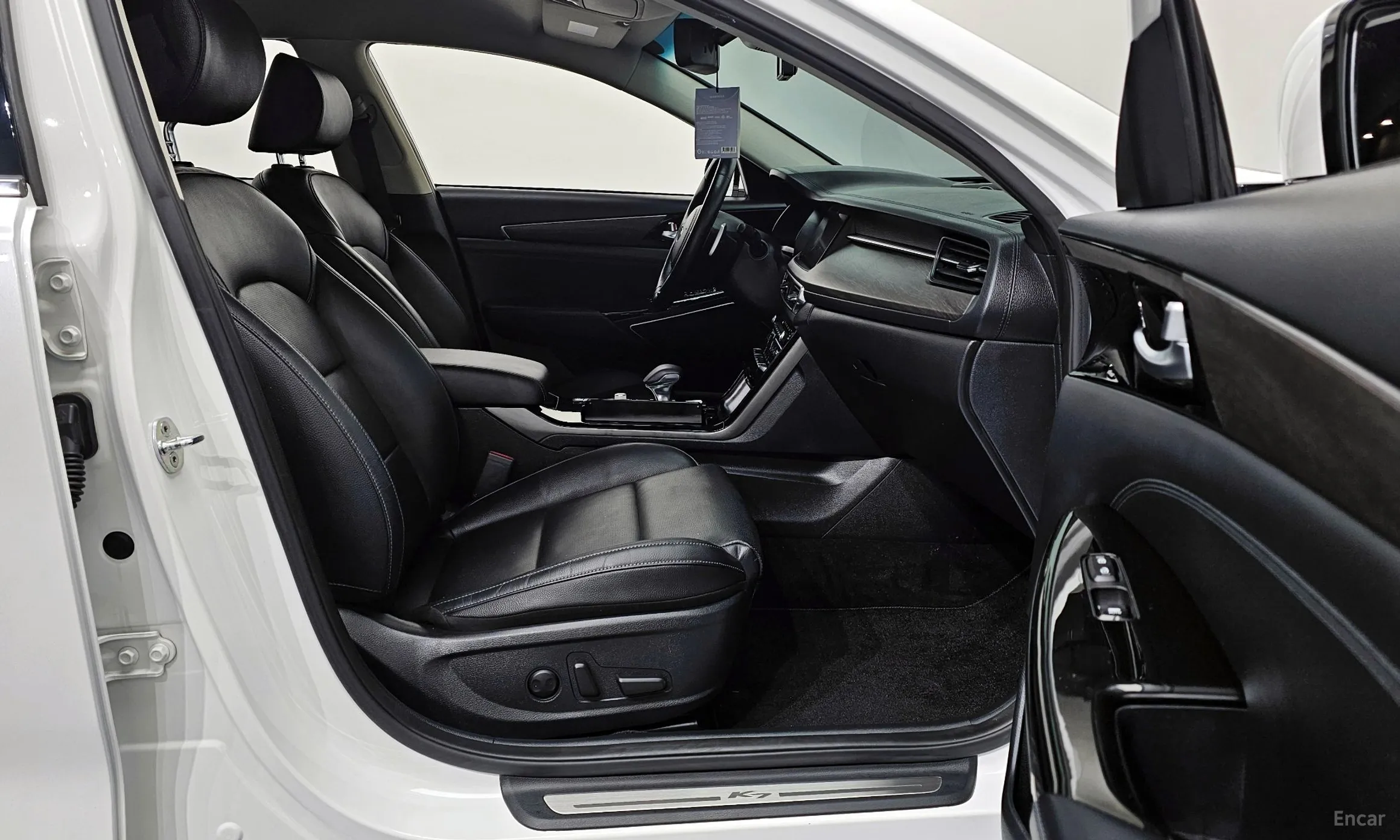 Kia K7 Premier превью 10