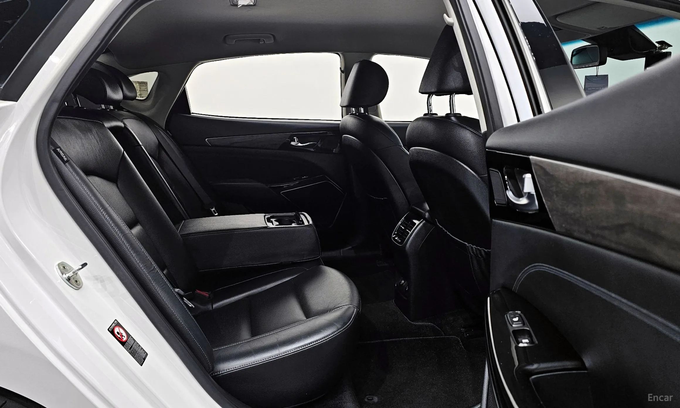 Kia K7 Premier превью 12