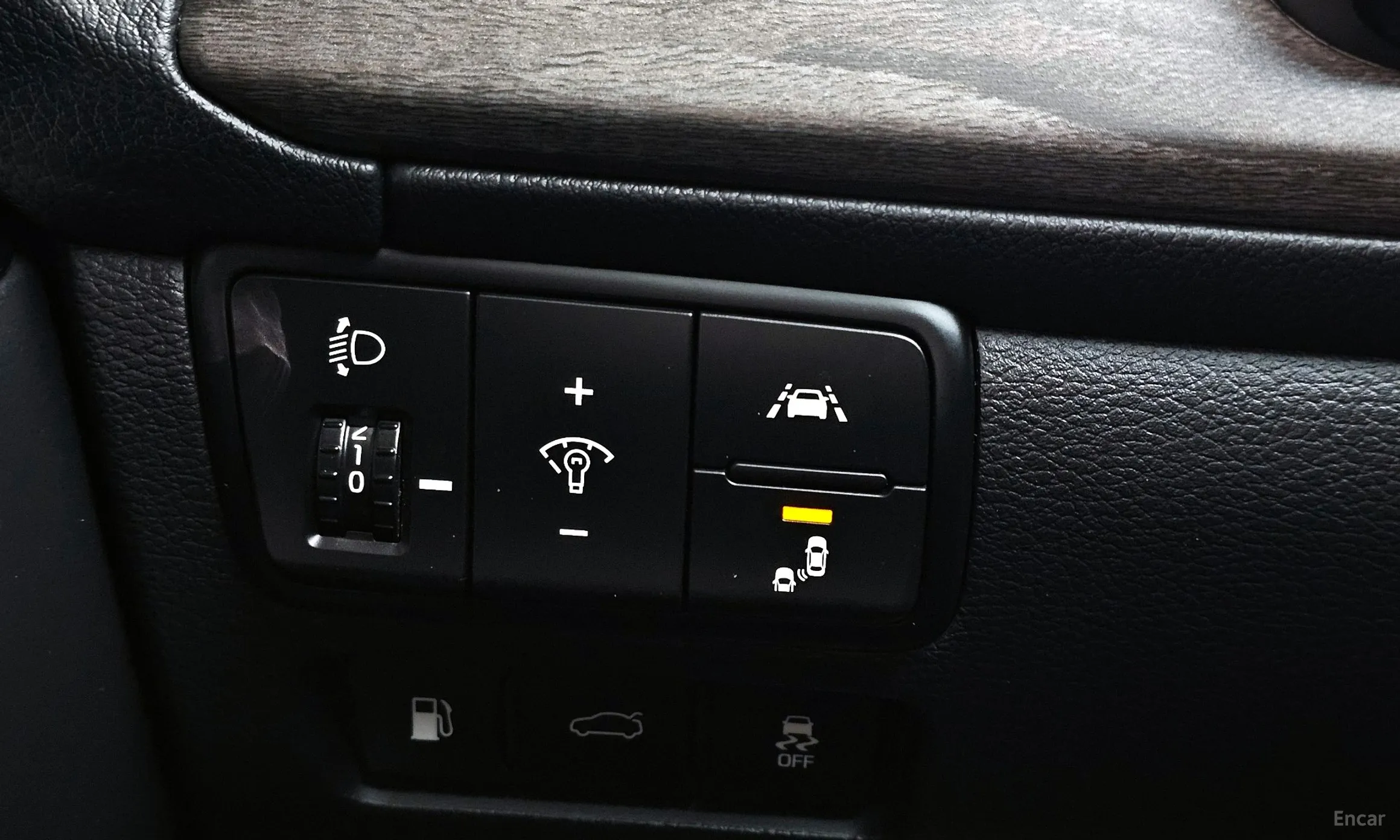Kia K7 Premier превью 13