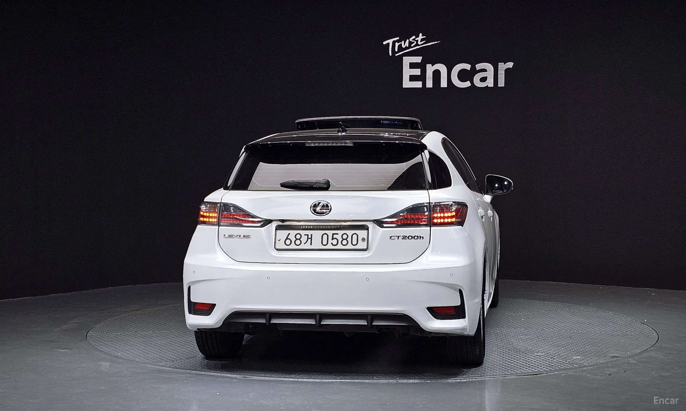 Lexus CT200h превью 4