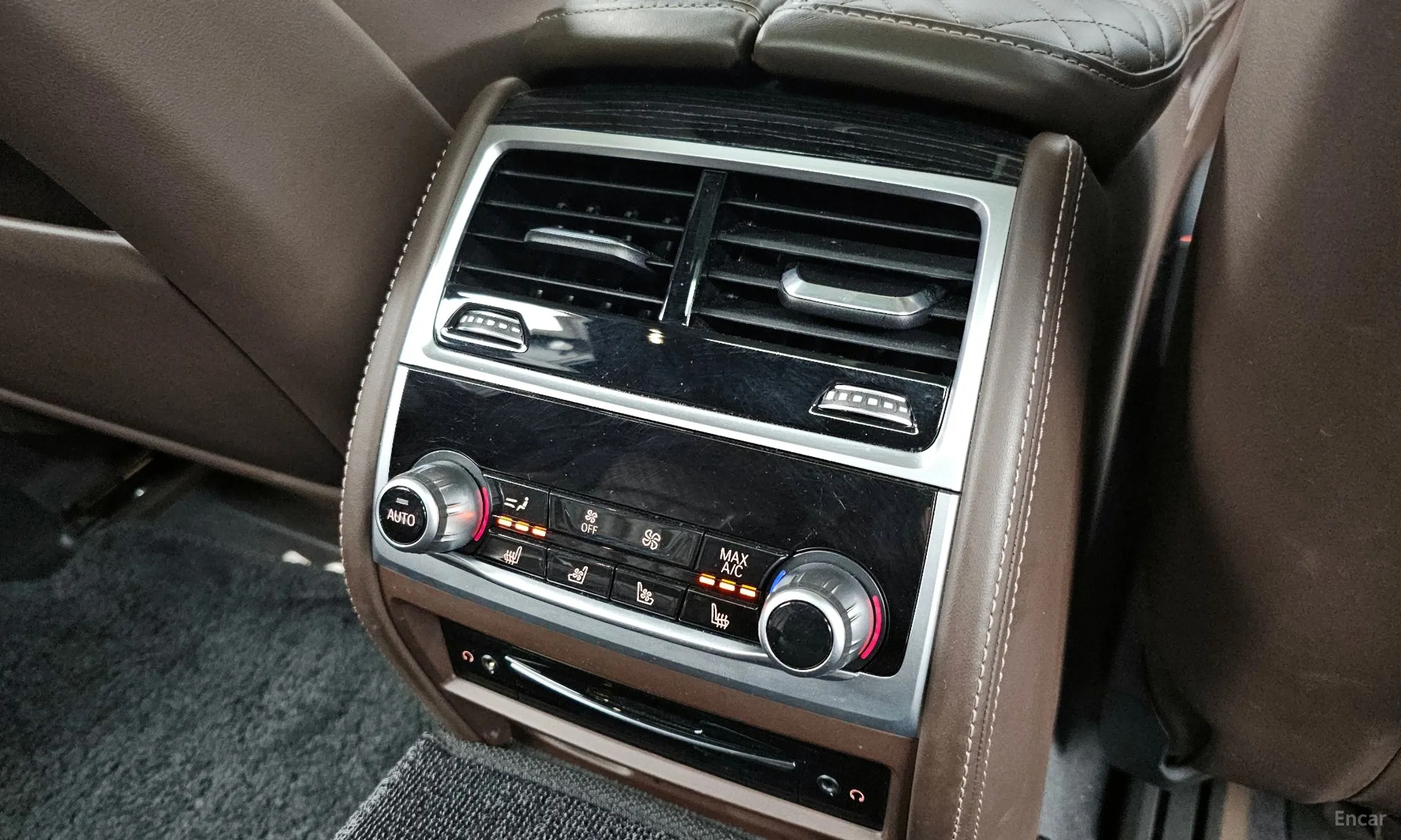 BMW 7 Series (G11) превью 19