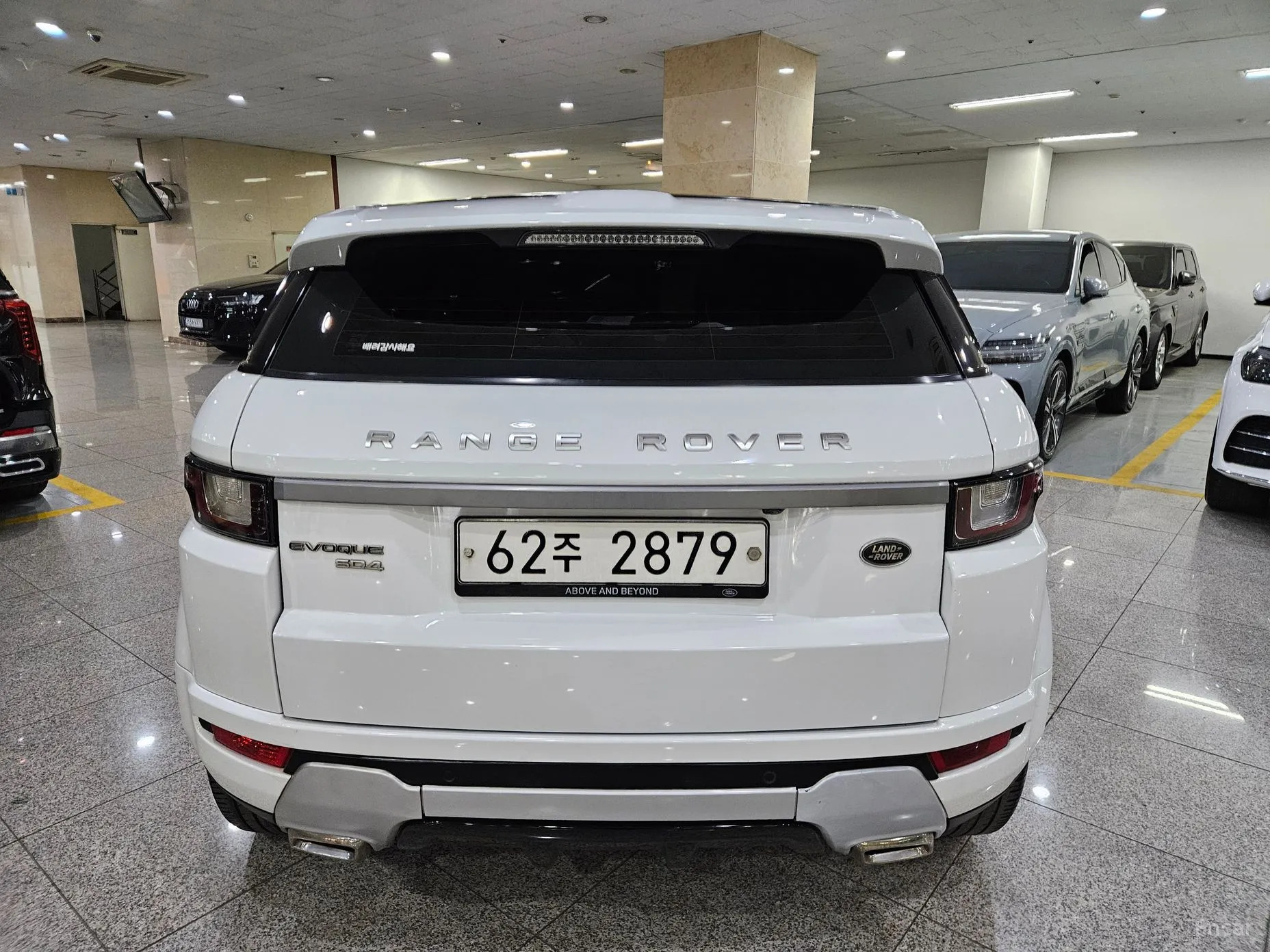 Land Rover Range Rover Evoque превью 4