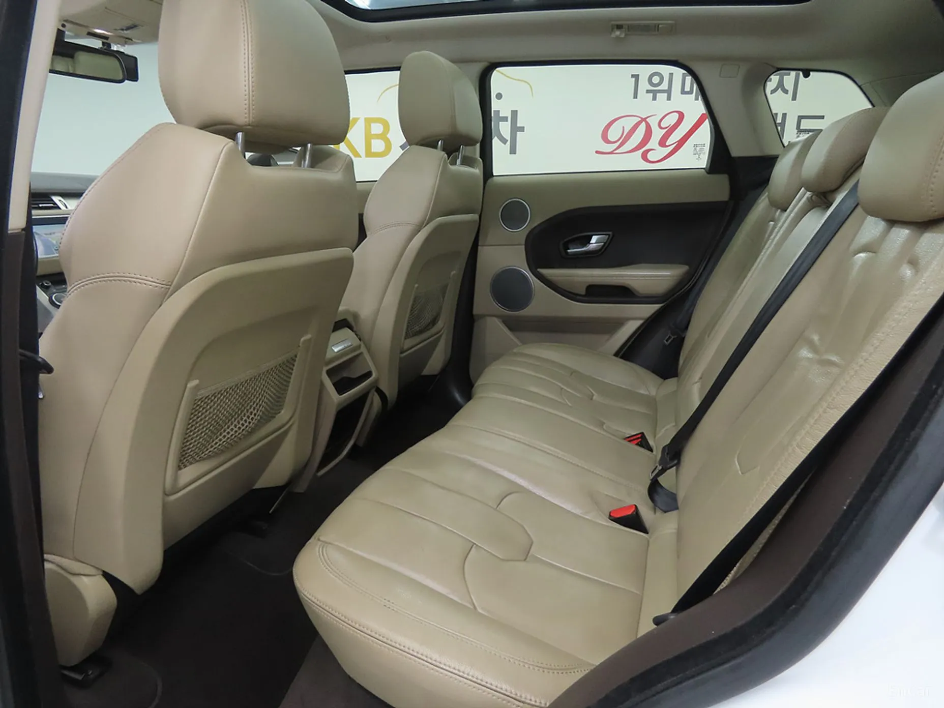 Land Rover Range Rover Evoque превью 6