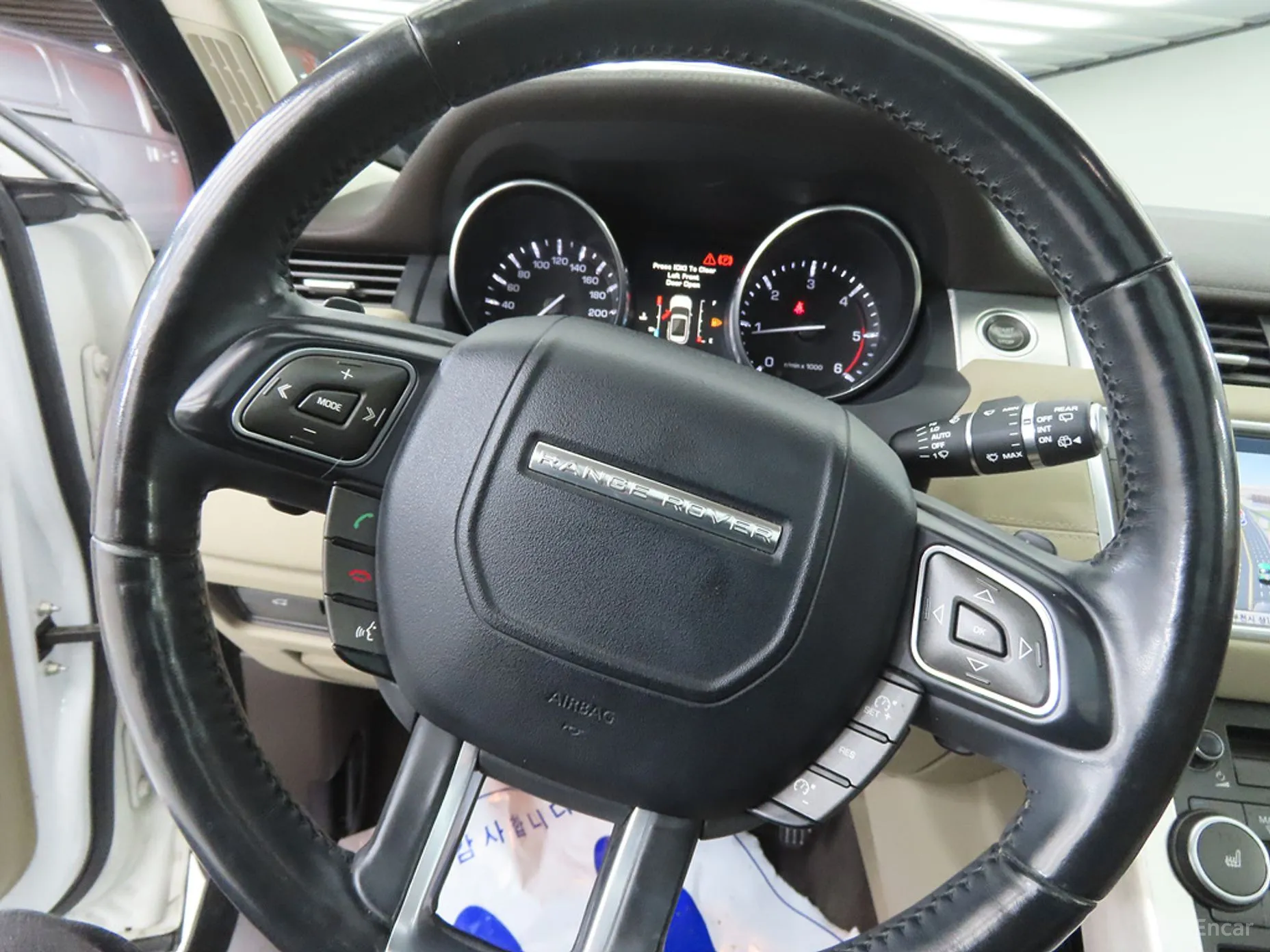 Land Rover Range Rover Evoque превью 8