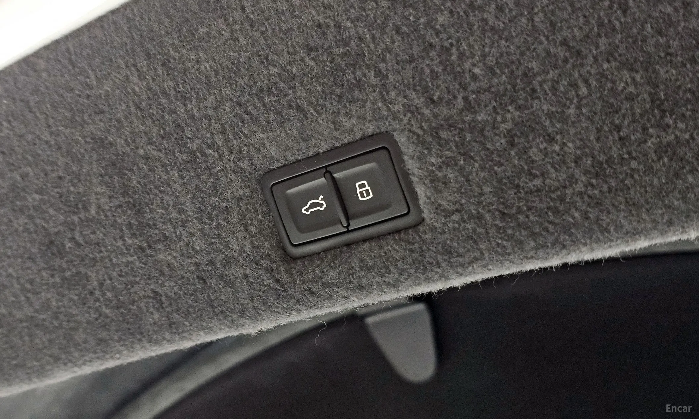 Lamborghini Urus превью 19