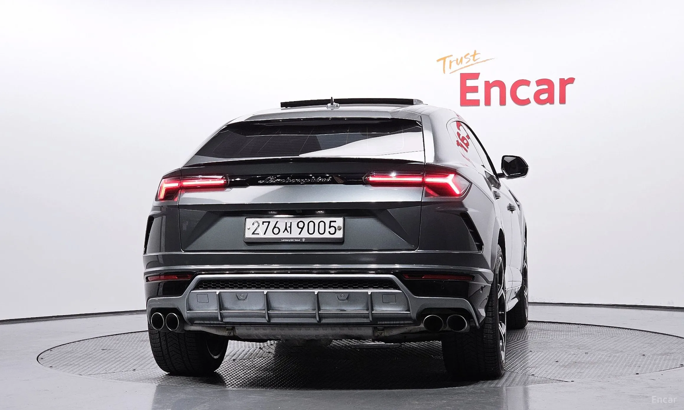 Lamborghini Urus превью 4