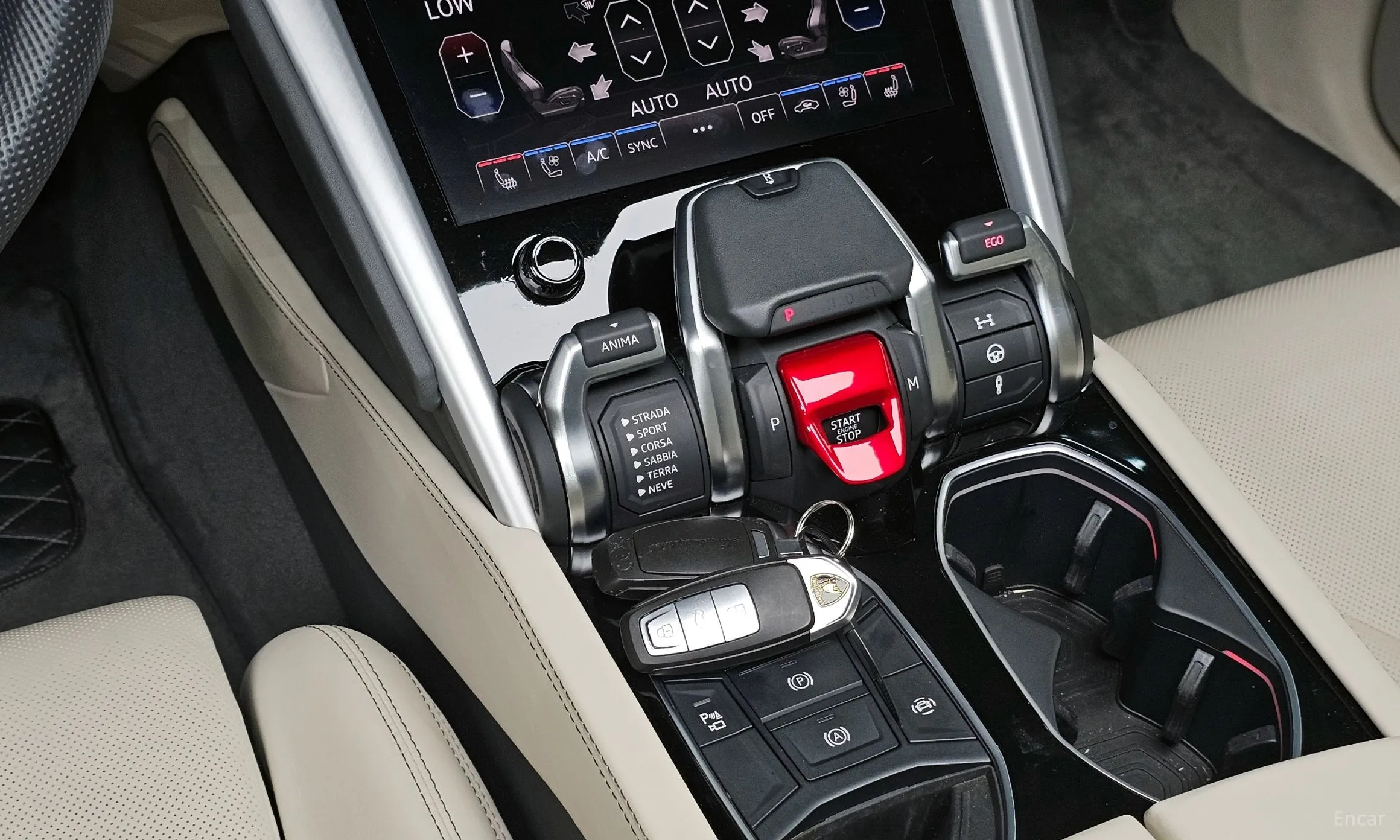 Lamborghini Urus превью 9