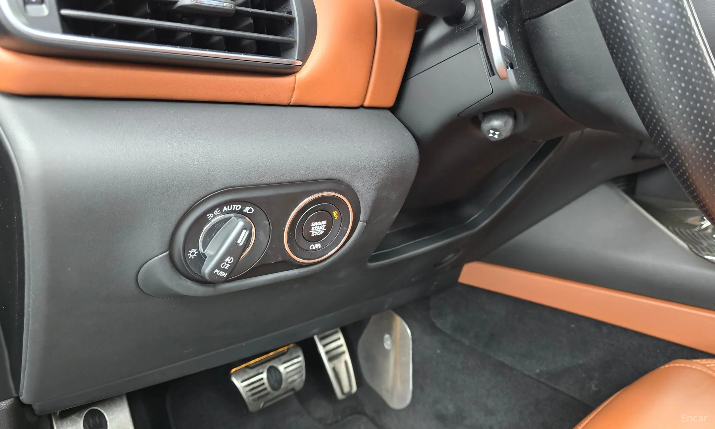 Maserati Levante превью 17