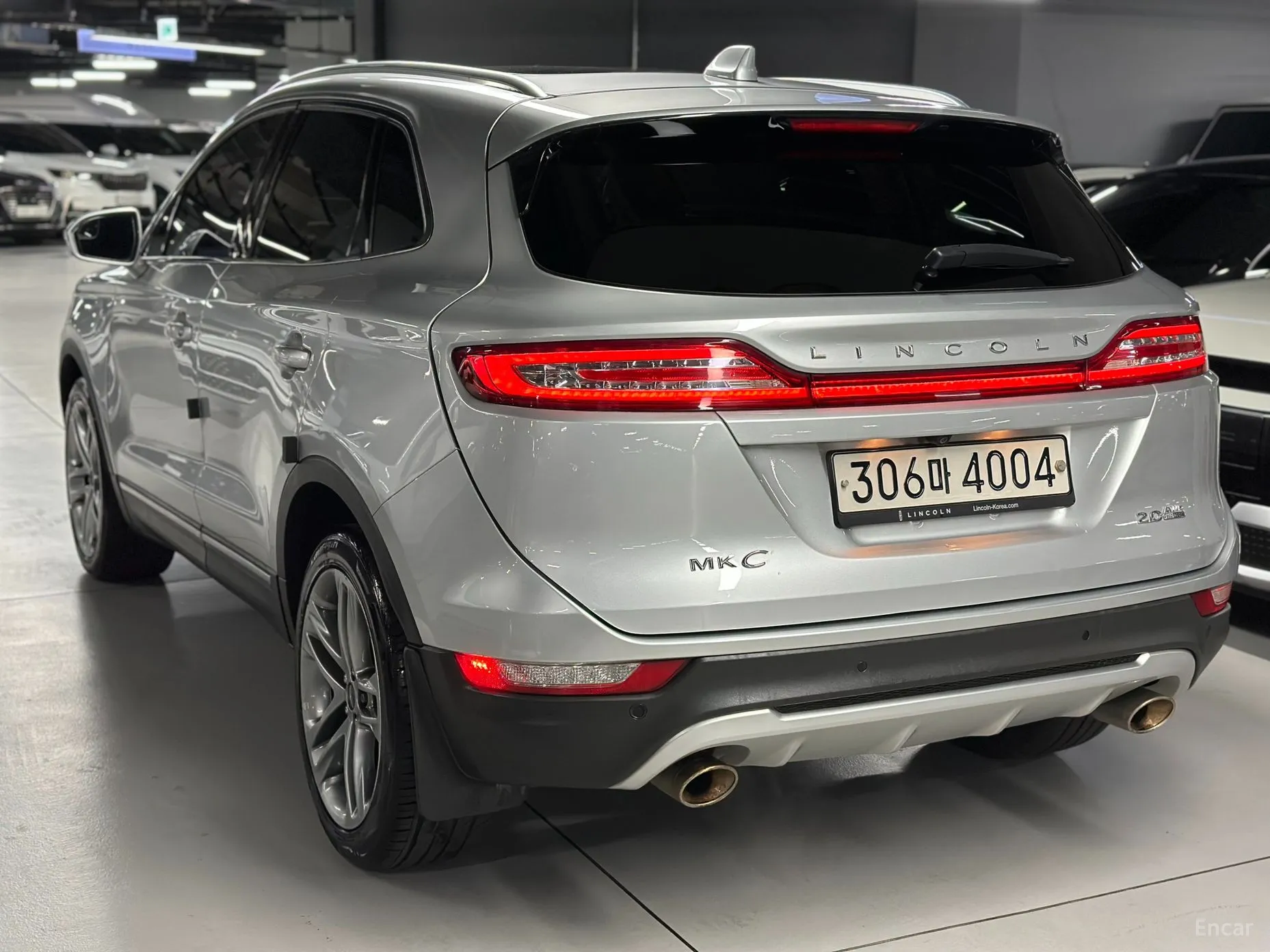Lincoln MKC превью 4