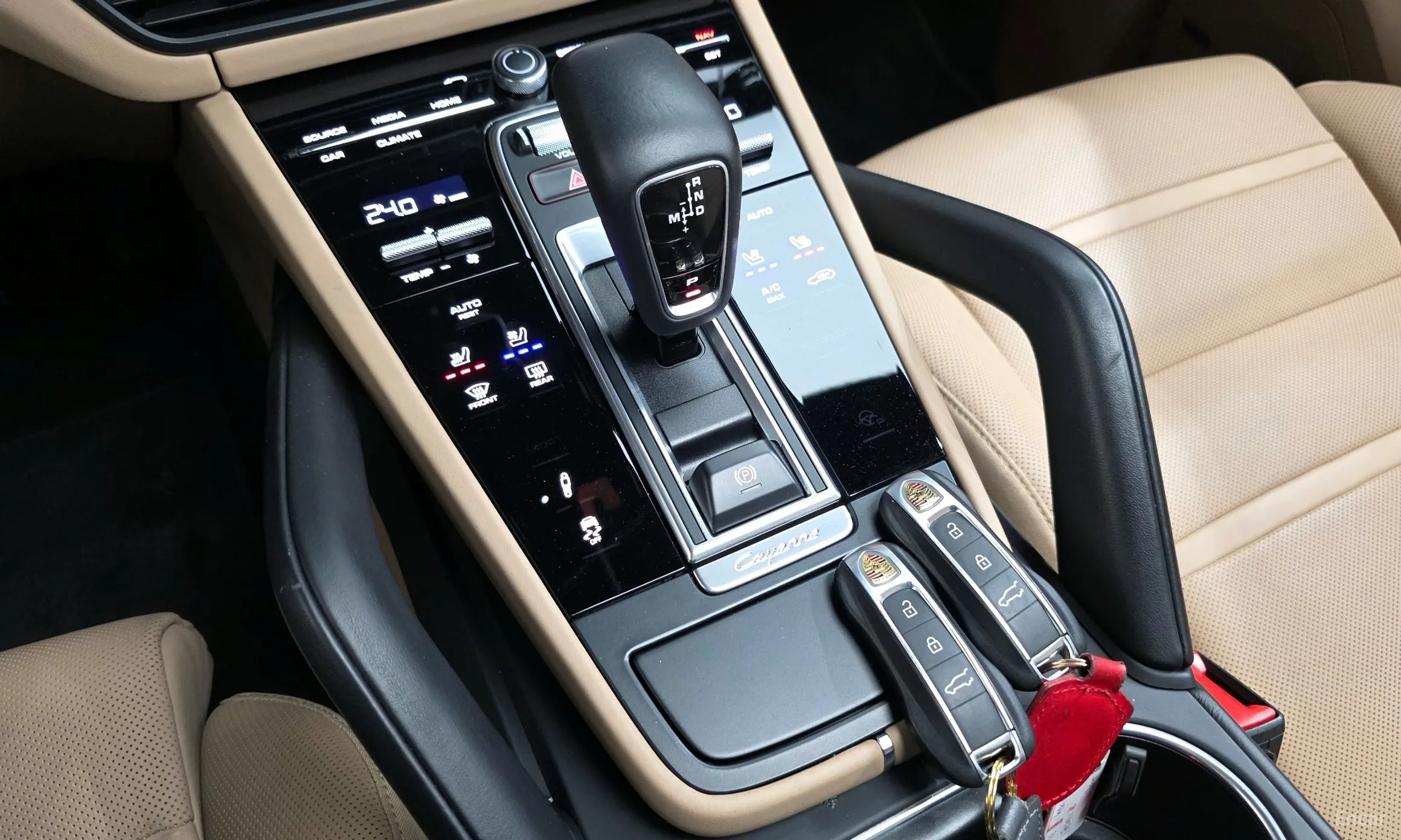 Porsche Cayenne (PO536) превью 9