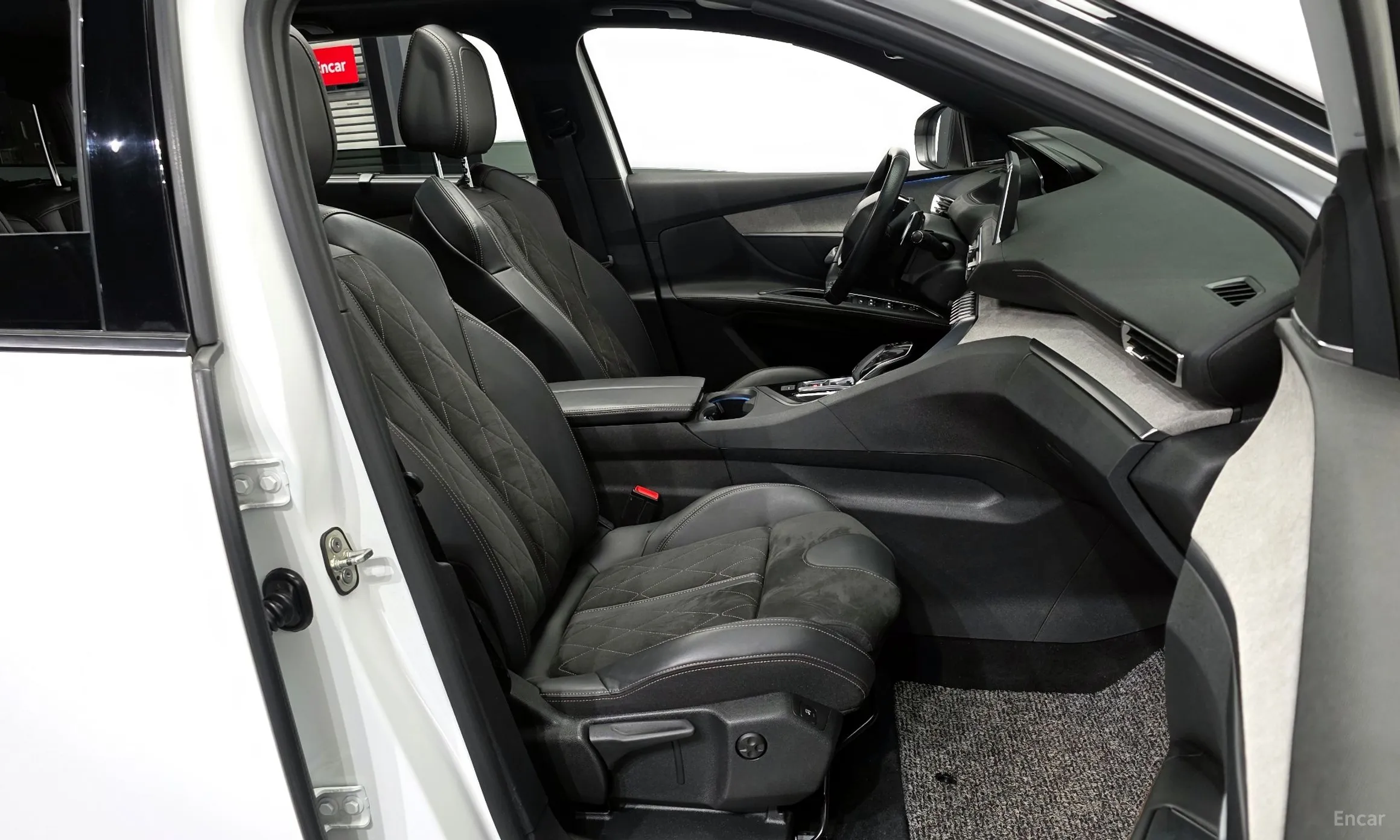 Peugeot 5008 2nd generation превью 11