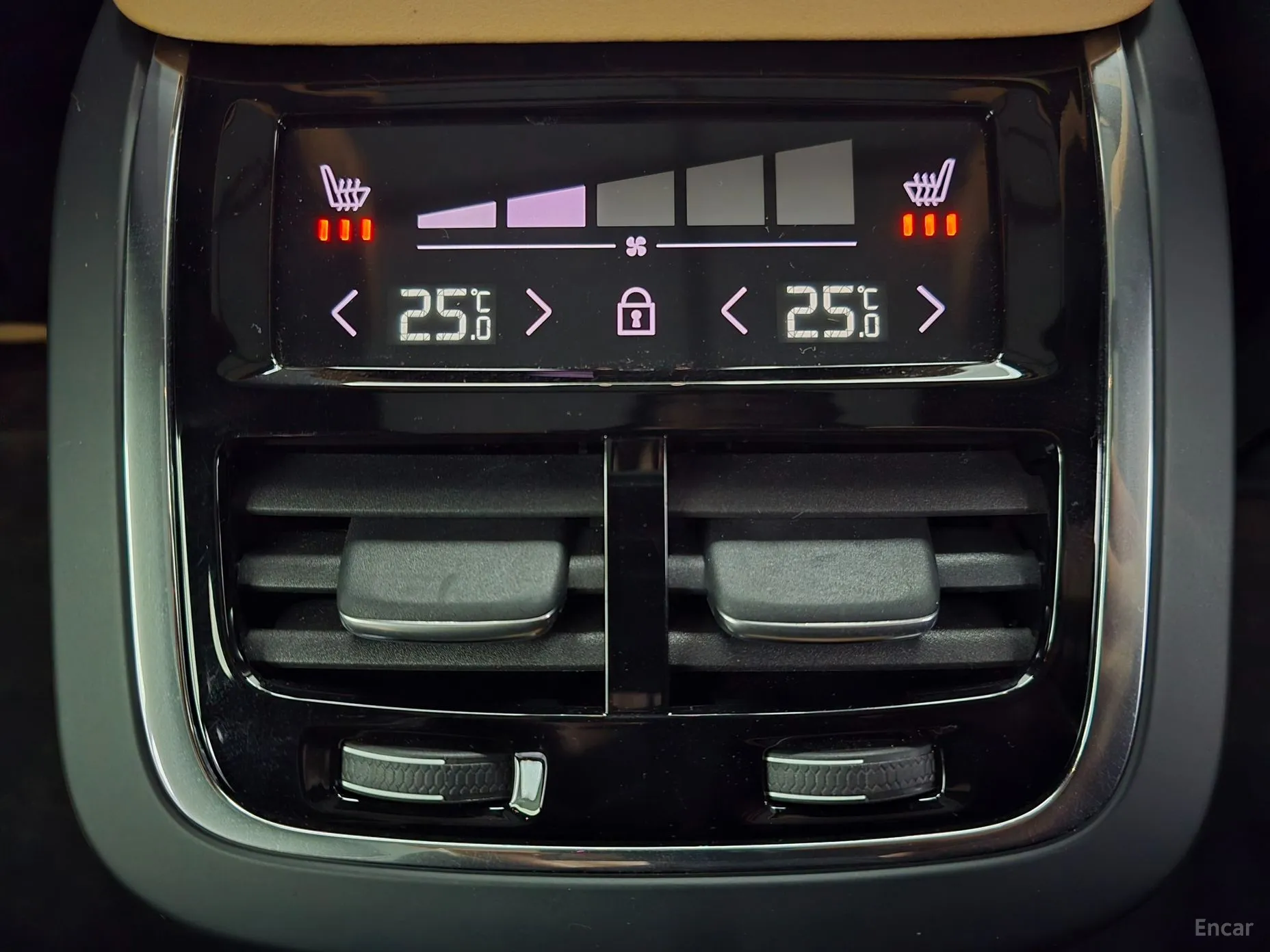 Volvo XC90 Gen 2 превью 16