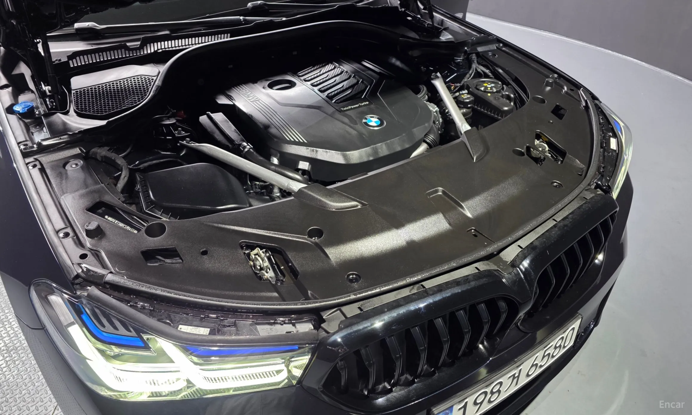 BMW 6-Series GT (G32) превью 6