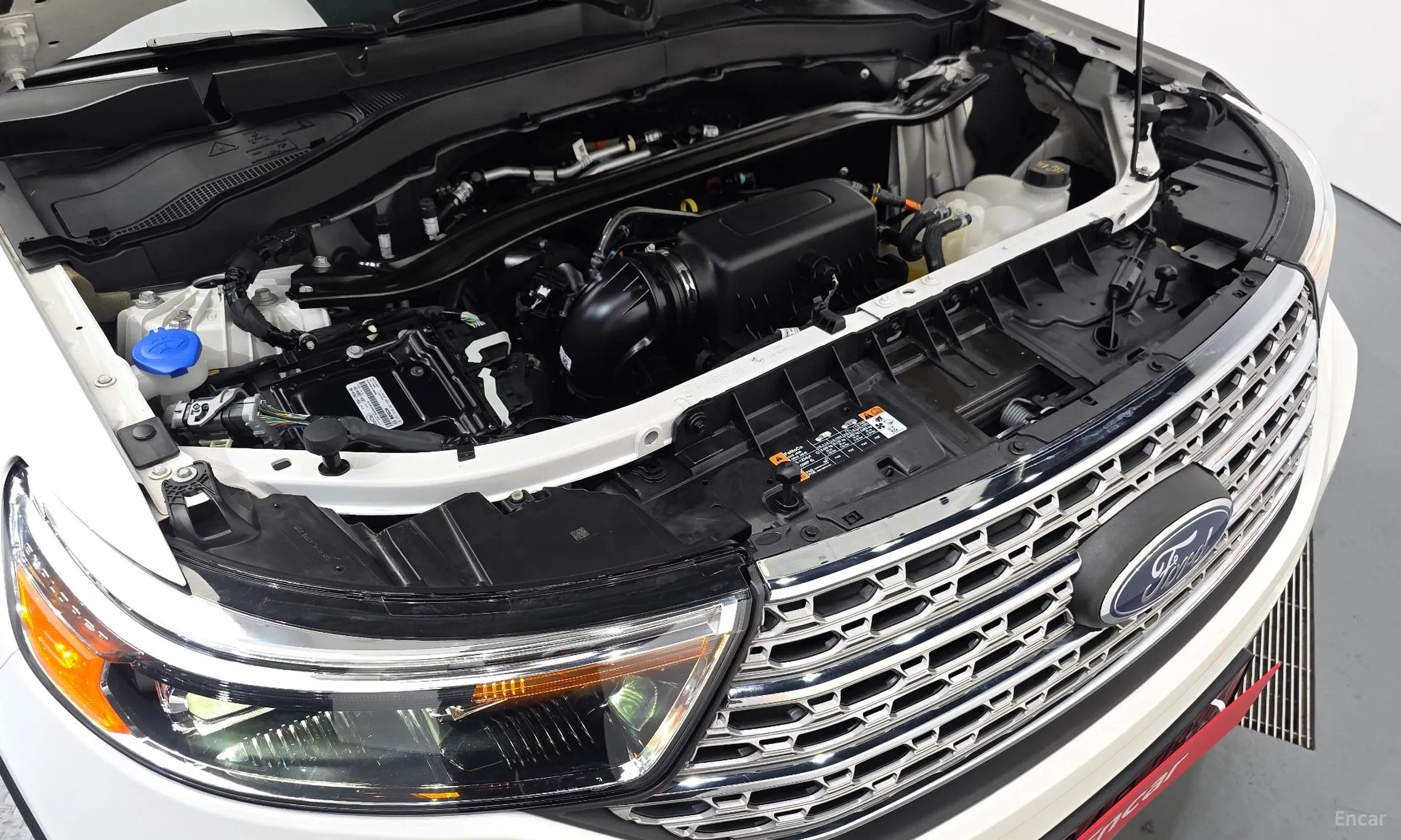 Ford Explorer 6th Generation превью 6