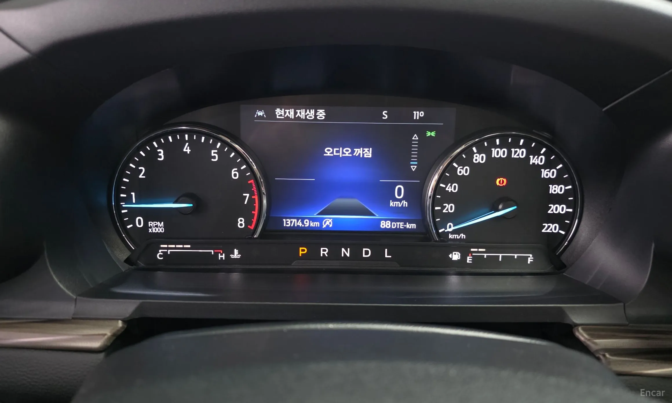 Ford Explorer 6th Generation превью 8