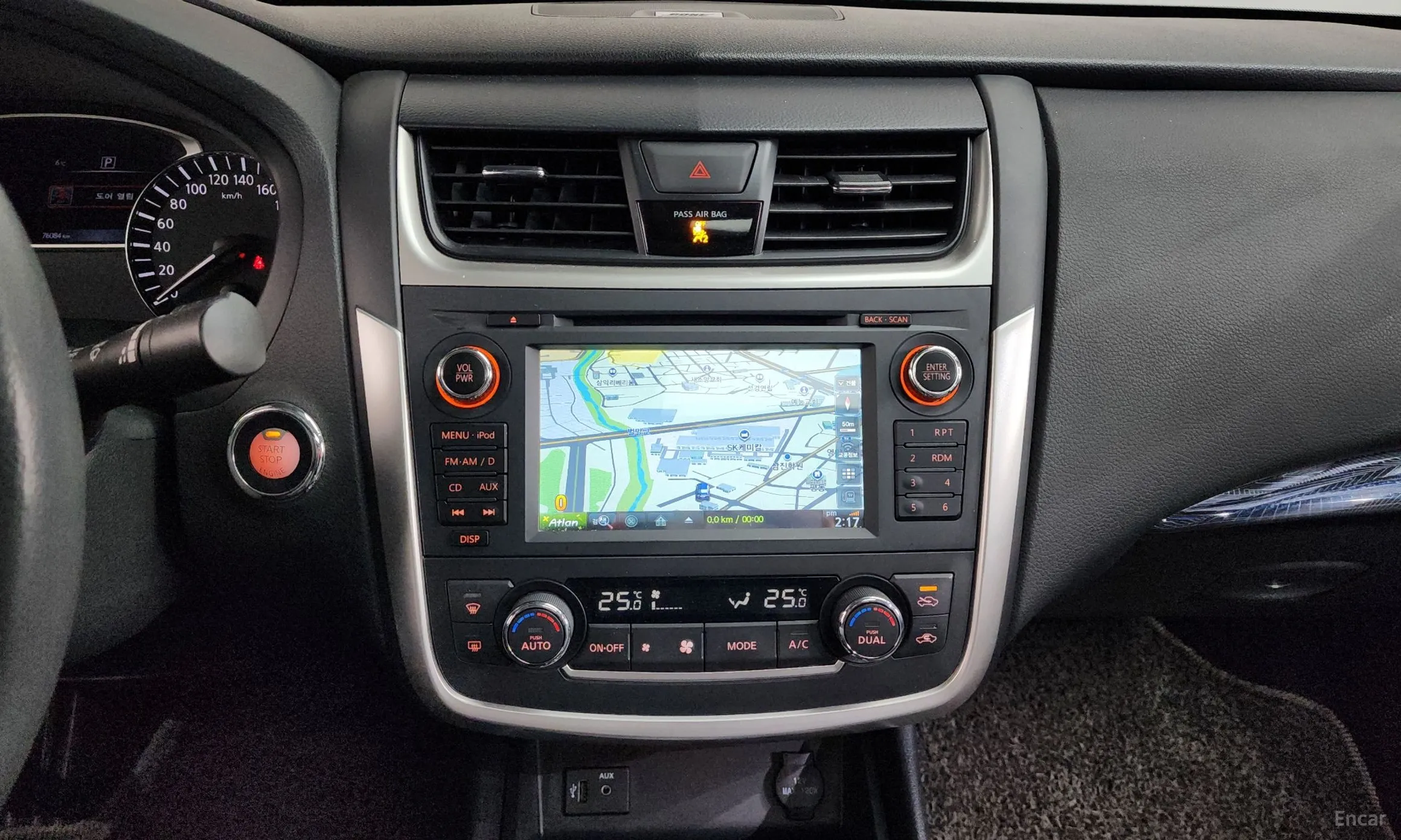 Nissan Altima превью 14