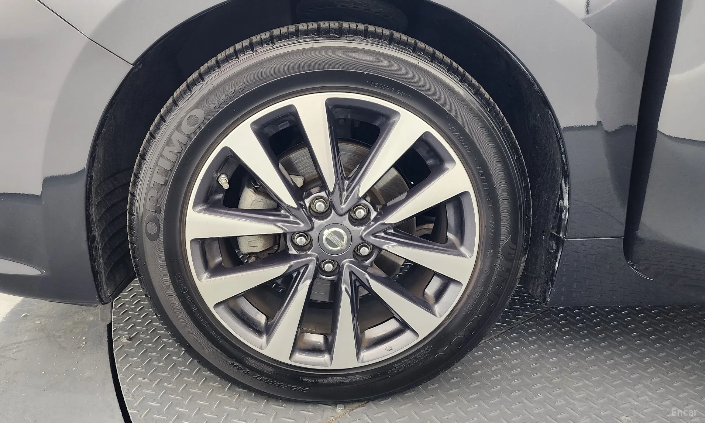 Nissan Altima превью 5